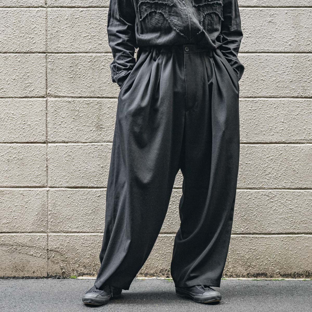 Yohji Yamamoto Yohji Yamamoto Pour Homme - 12 tuck pants Size US 32 / EU 48 - 10 Thumbnail