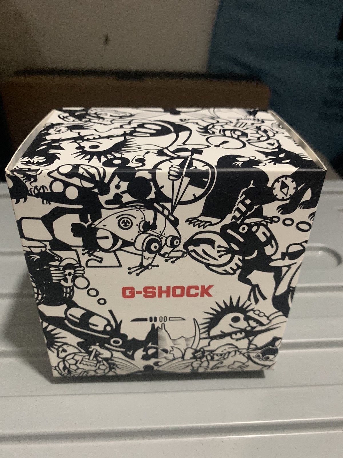 G Shock × Japanese Brand G-shock DW5600GU Size ONE SIZE - 8 Thumbnail