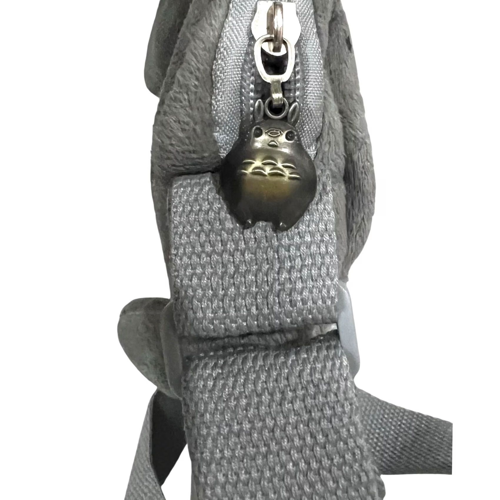 Vintage VINTAGE My Neighbor Totoro Ghibli Crossbody Plush Shoulder Bag Gray Purse Unisex Adults 11.5“ W x 7.5” H x 2” D Zip"} Size ONE SIZE - 5 Thumbnail