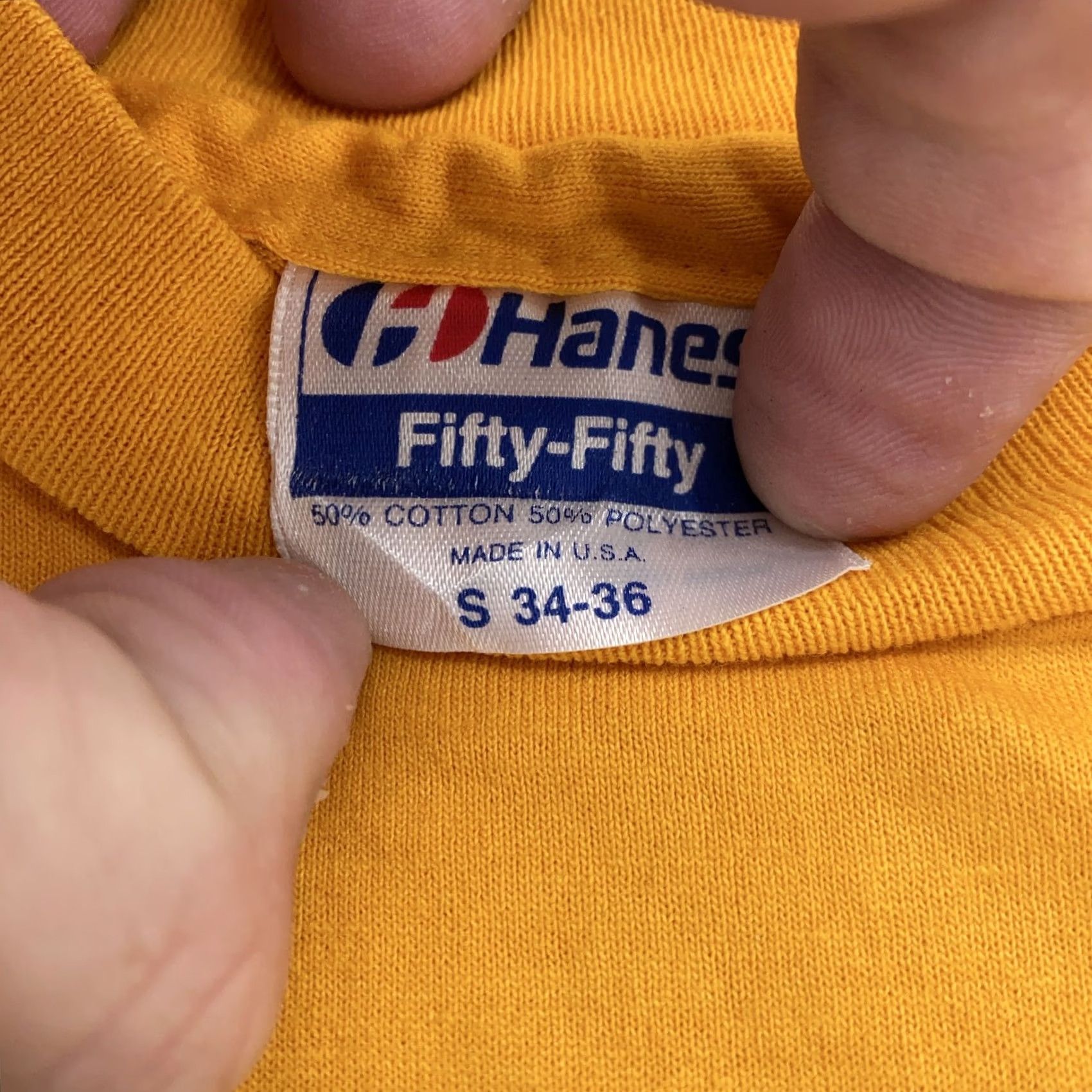Hanes VINTAGE Reingold Elementary School Road Runner Shirt Mens XS Fitchburg MA Yellow 70s Sports Cartoon Retro Mens Size US XS / EU 42 / 0 - 4 Thumbnail