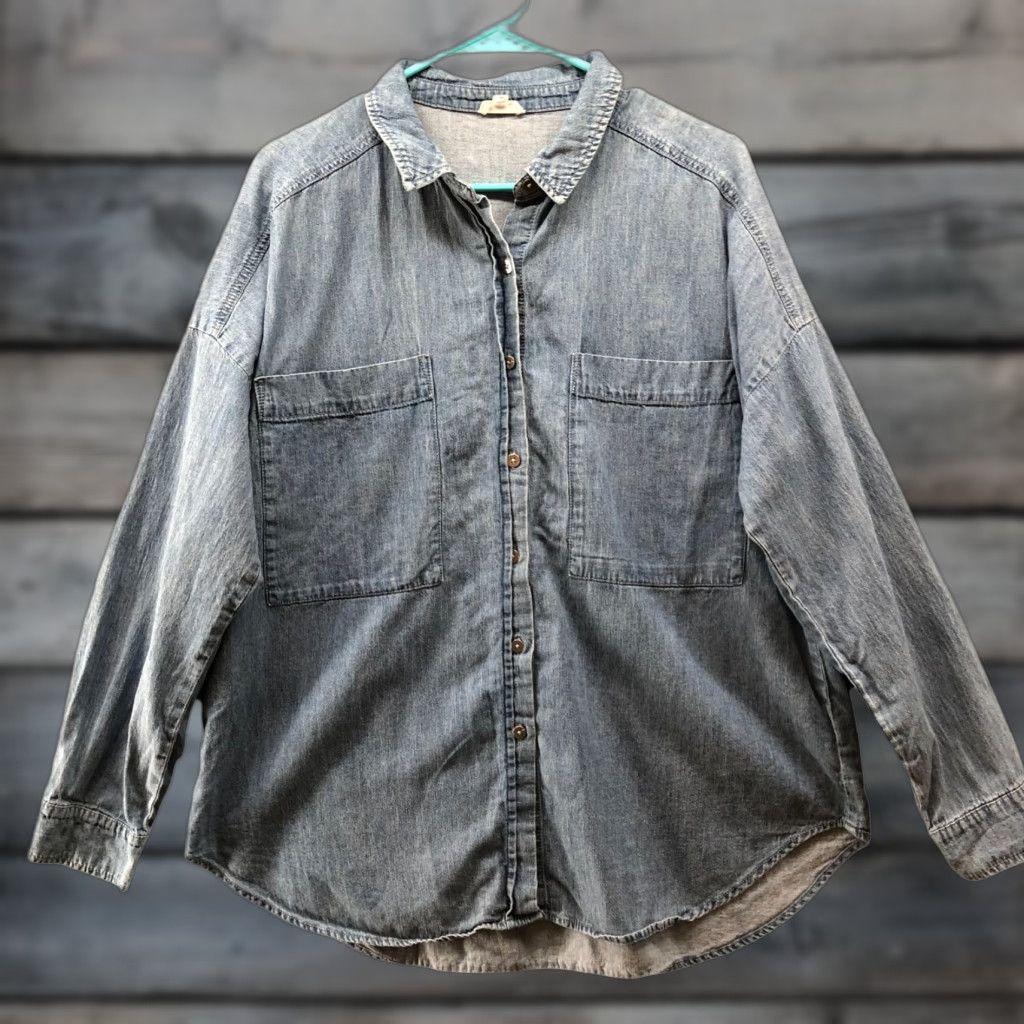 Splendid Splendid X Cella Jane Linen Blend Chambray Shirt Womens S Long Sleeve Oversized Shirt Size S / US 4 / IT 40 - 1 Thumbnail