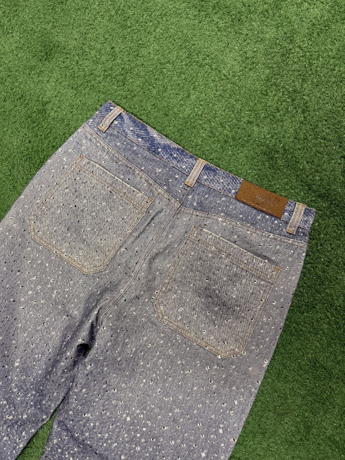 Birth of Royal Child Birth of a royal child rhinestone jeans Size US 36 / EU 52 - 6 Thumbnail