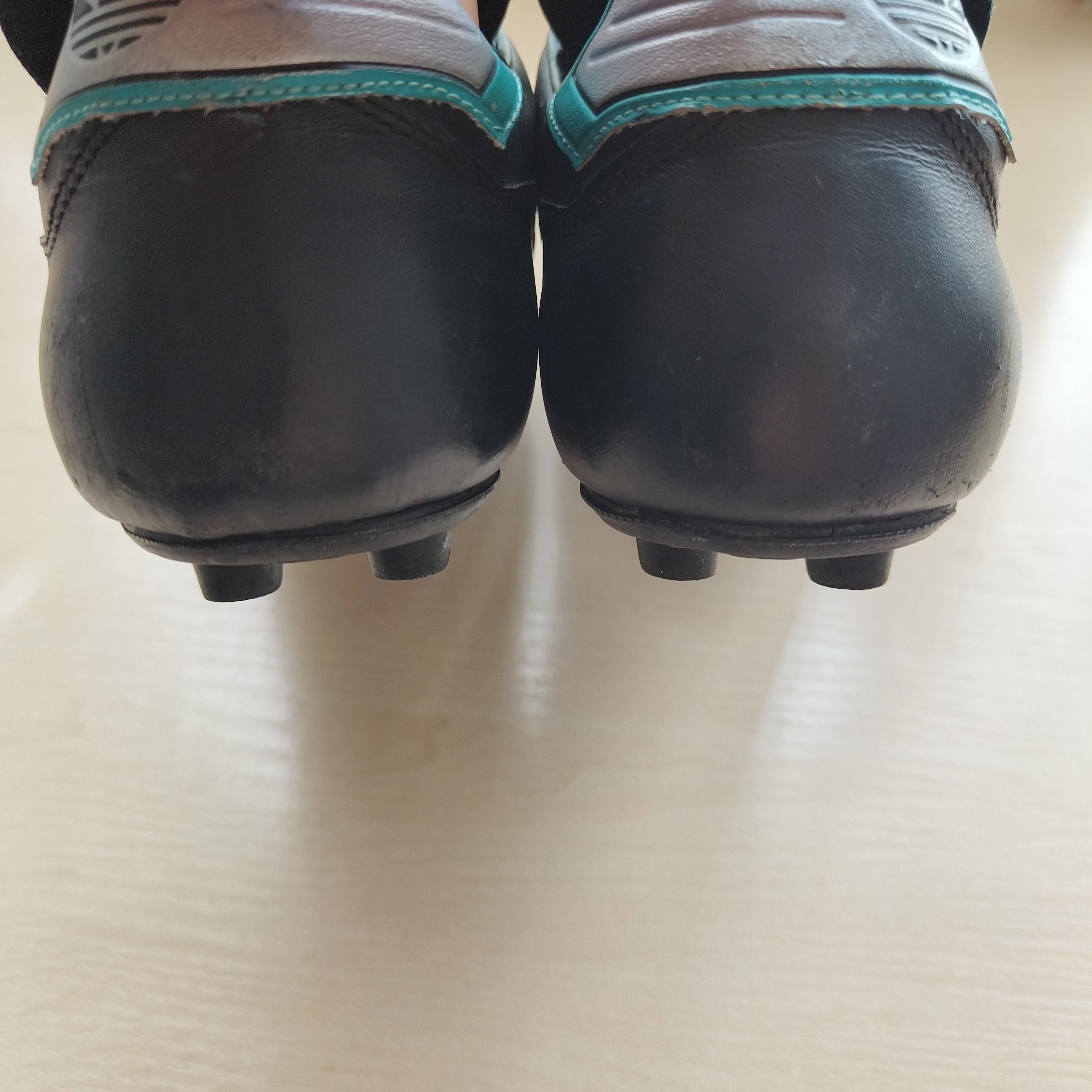 Adidas × Vintage Adidas Vintage 90s Torneo Cup Football Boots Made in Hungary Size US 8 / EU 41 - 4 Thumbnail