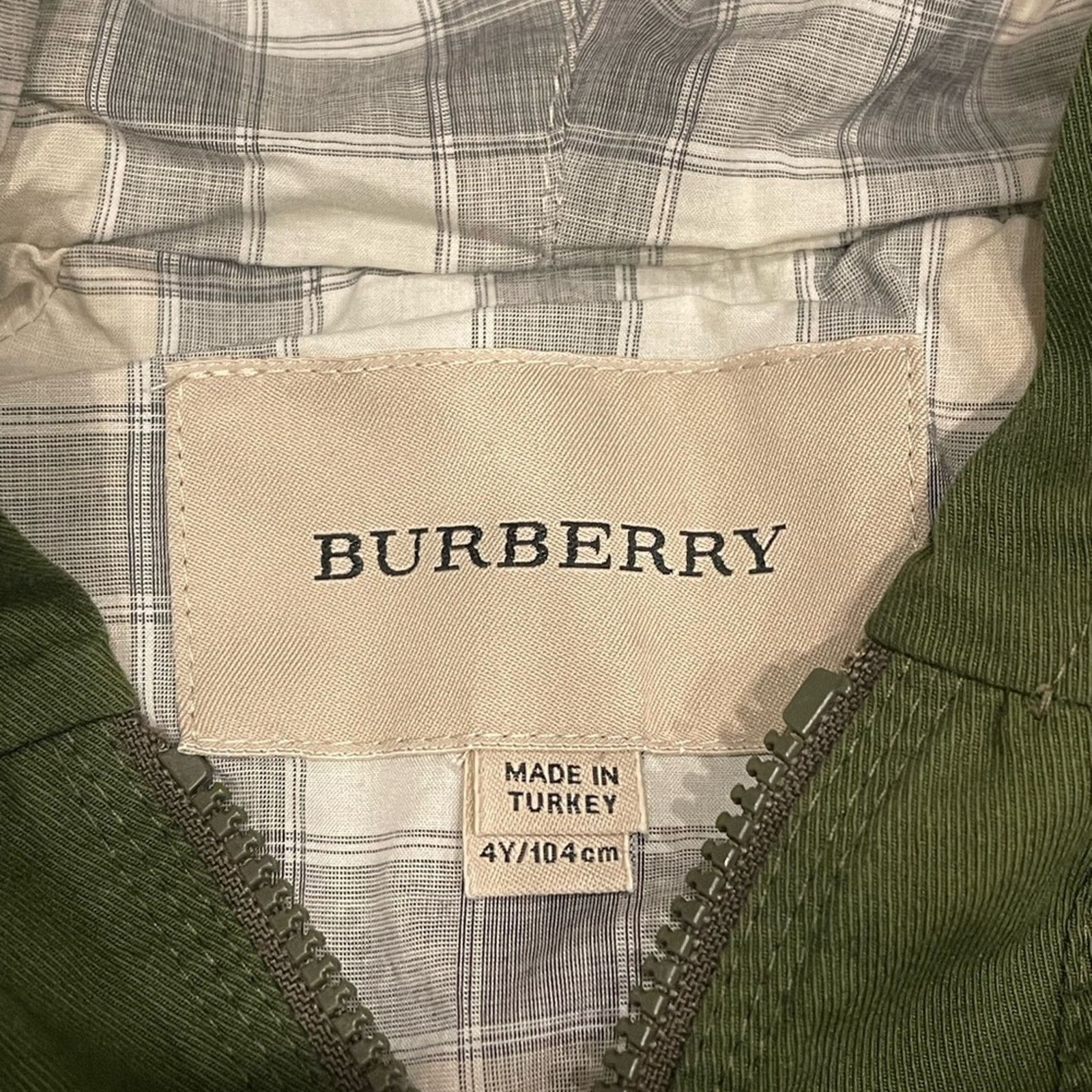 Burberry Burberry Kids Green Hooded Jacket Size:4Y Size ONE SIZE - 9 Thumbnail