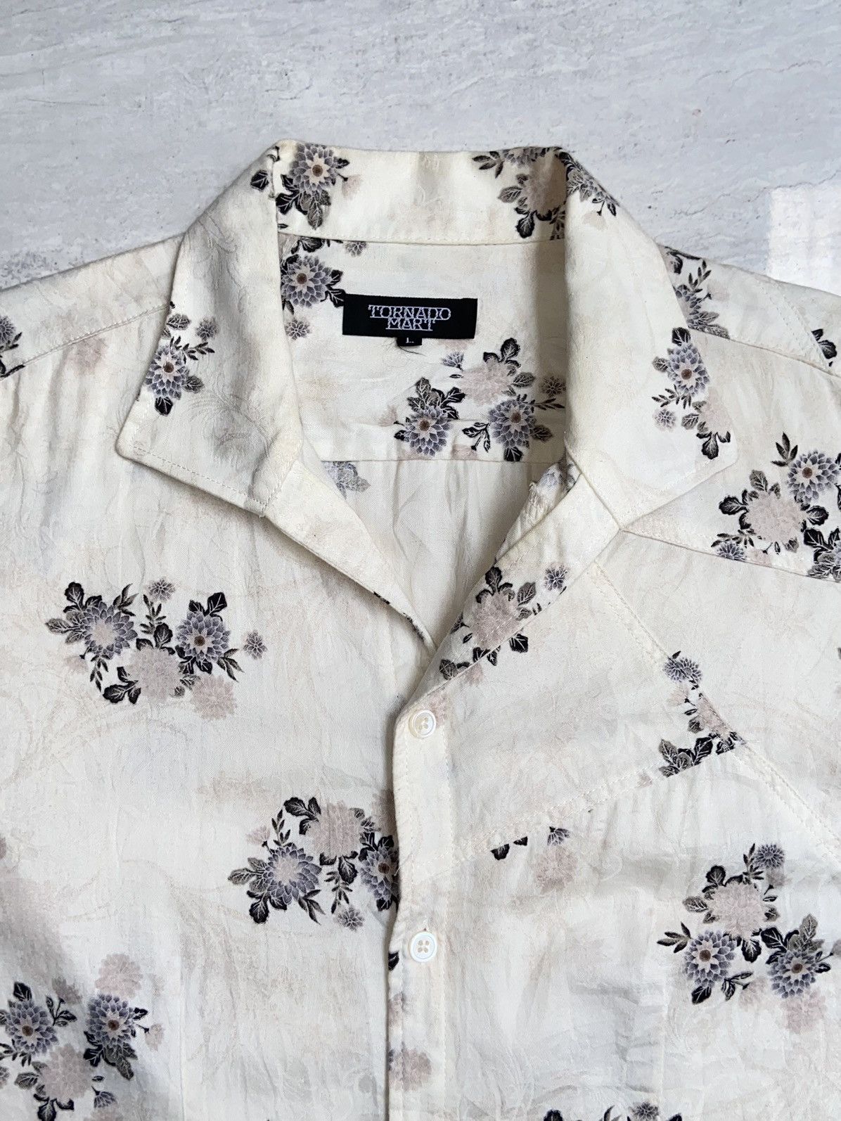Tornado Mart TORNADO MART Flower Motive Shirt Size US S / EU 44-46 / 1 - 9 Thumbnail