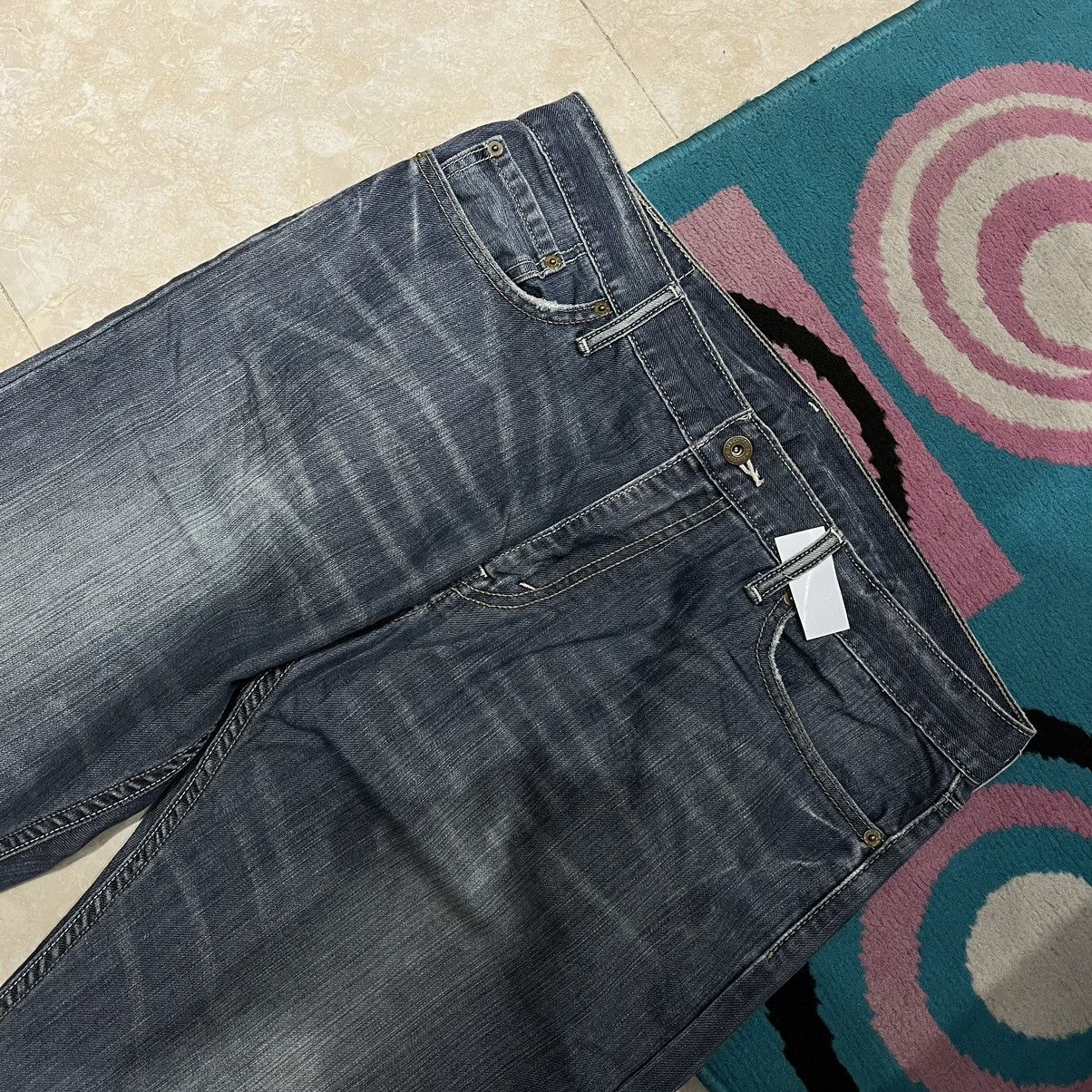 Levi's × Vintage 514™ STRAIGHT FIT PERFORMANCE JEANS Size US 36 / EU 52 - 2 Thumbnail