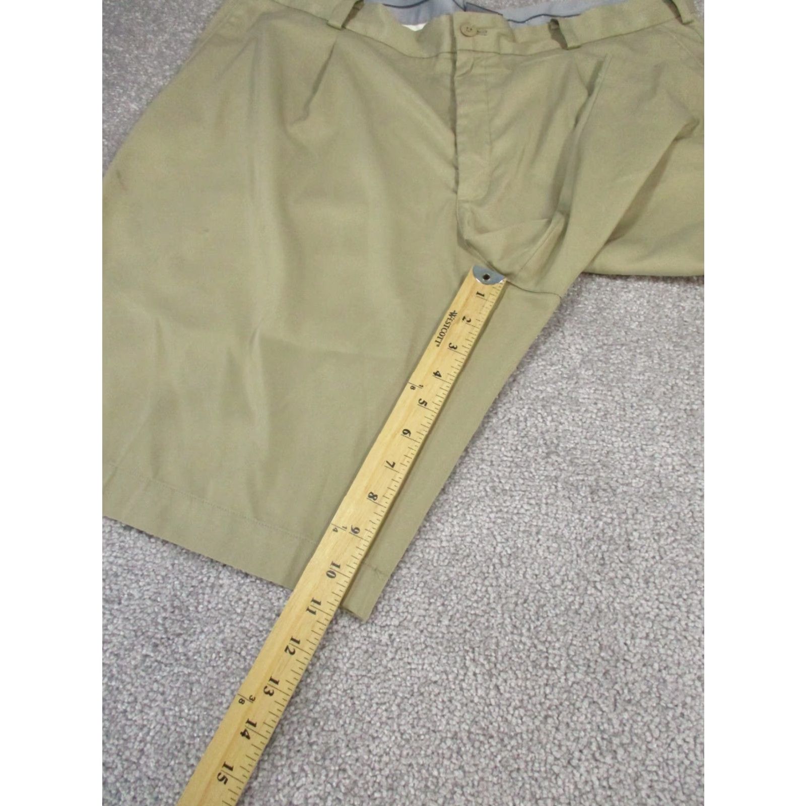 Nike Nike Golf Shorts Mens 36 Dri Fit Tour Performance Khaki Beige Lightweight Chino Casual, Travel, Workwear Beige Nike Mens 36 Short Size US 36 / EU 52 - 7 Thumbnail