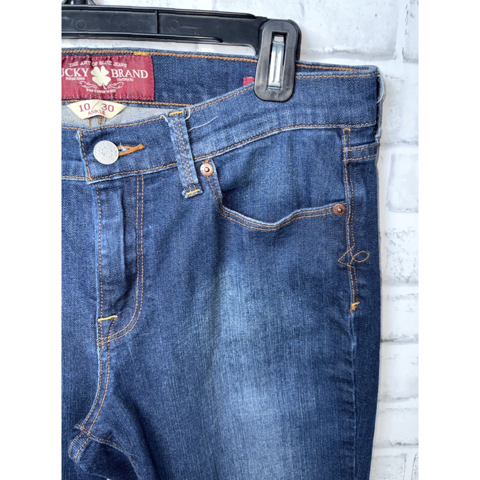 Lucky Brand Lucky Brand Sofia Straight Jeans Dark Wash Womens Size 10 30” Inseam Blue Shirt Size 32" / US 10 / IT 46 - 2 Thumbnail