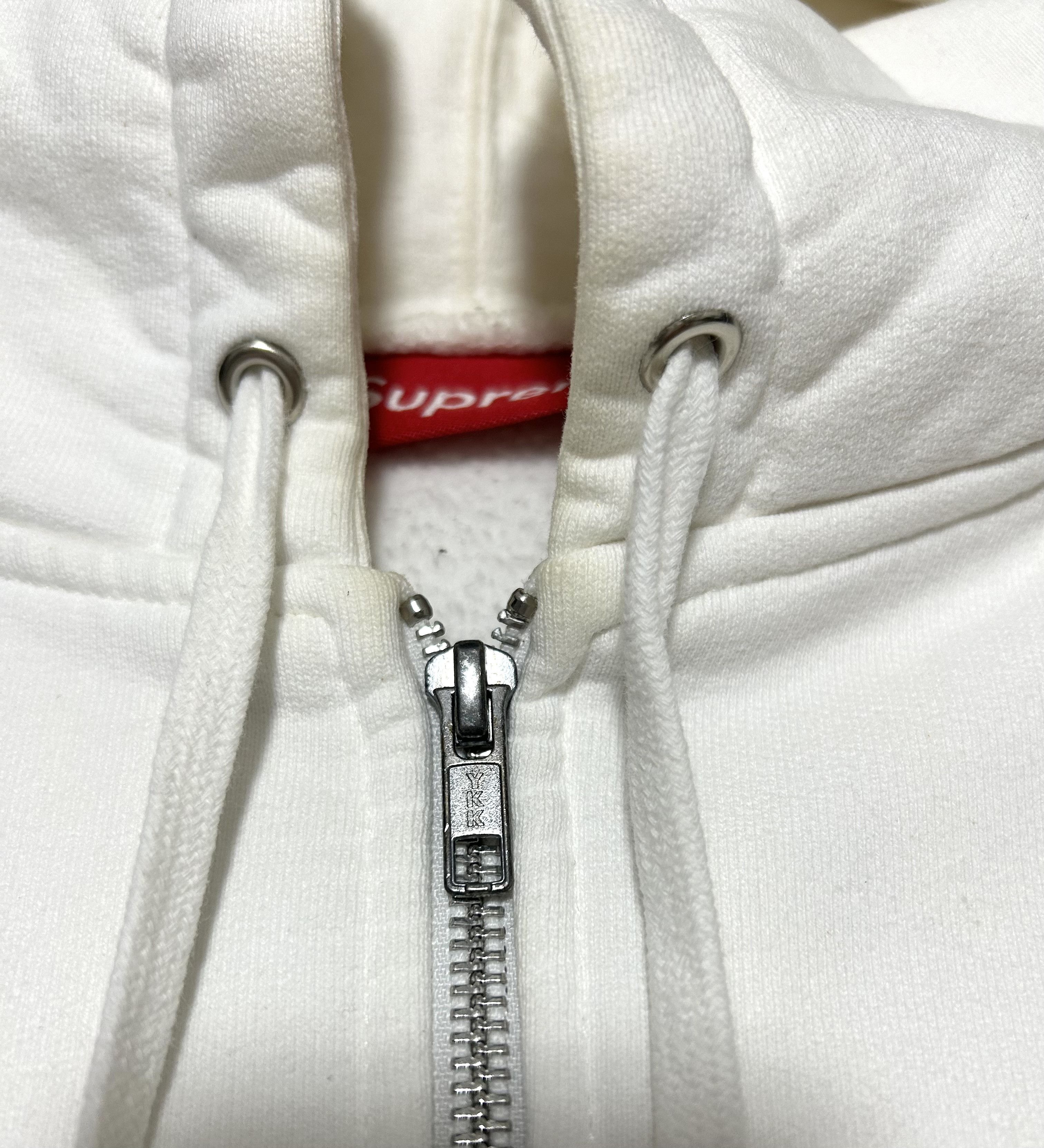 Supreme Supreme Felt hooded Logo Zip Hoodie White Size US L / EU 52-54 / 3 - 6 Thumbnail