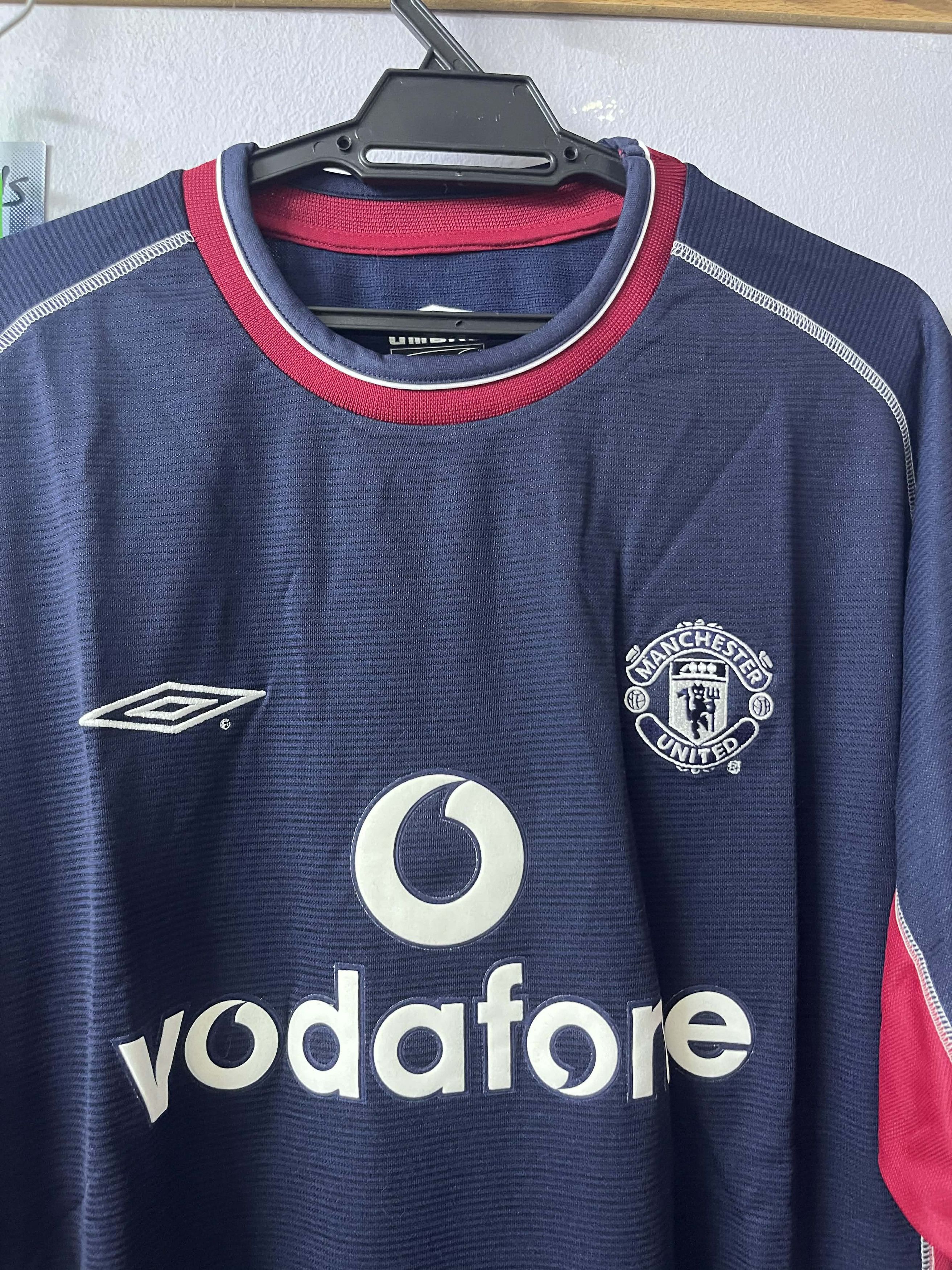 Umbro Jersey Manchester United 2000 3rd BNWT Rare Original Shirt Size US XL / EU 56 / 4 - 6 Thumbnail