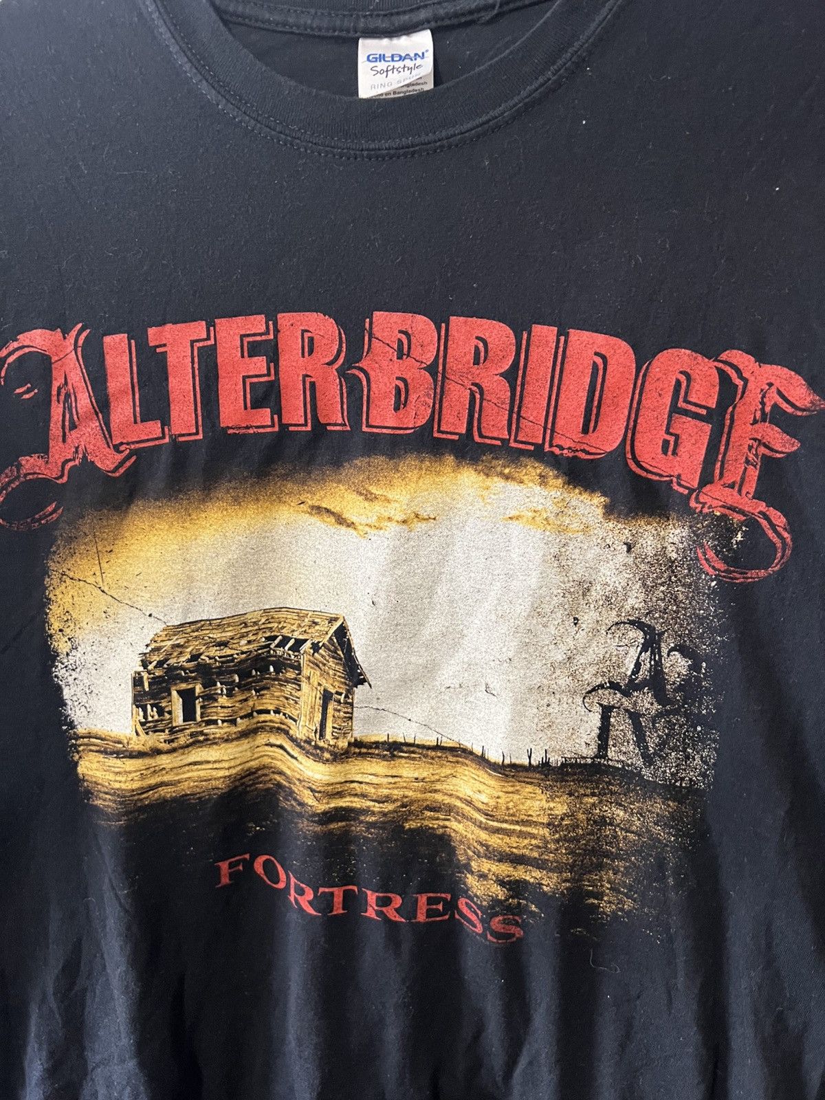 Band Tees × Vintage 2014/2015 VINTAGE ALTER BRIDGE FORTRESS AOP BAND ROCK TSHIRT Size US M / EU 48-50 / 2 - 4 Thumbnail
