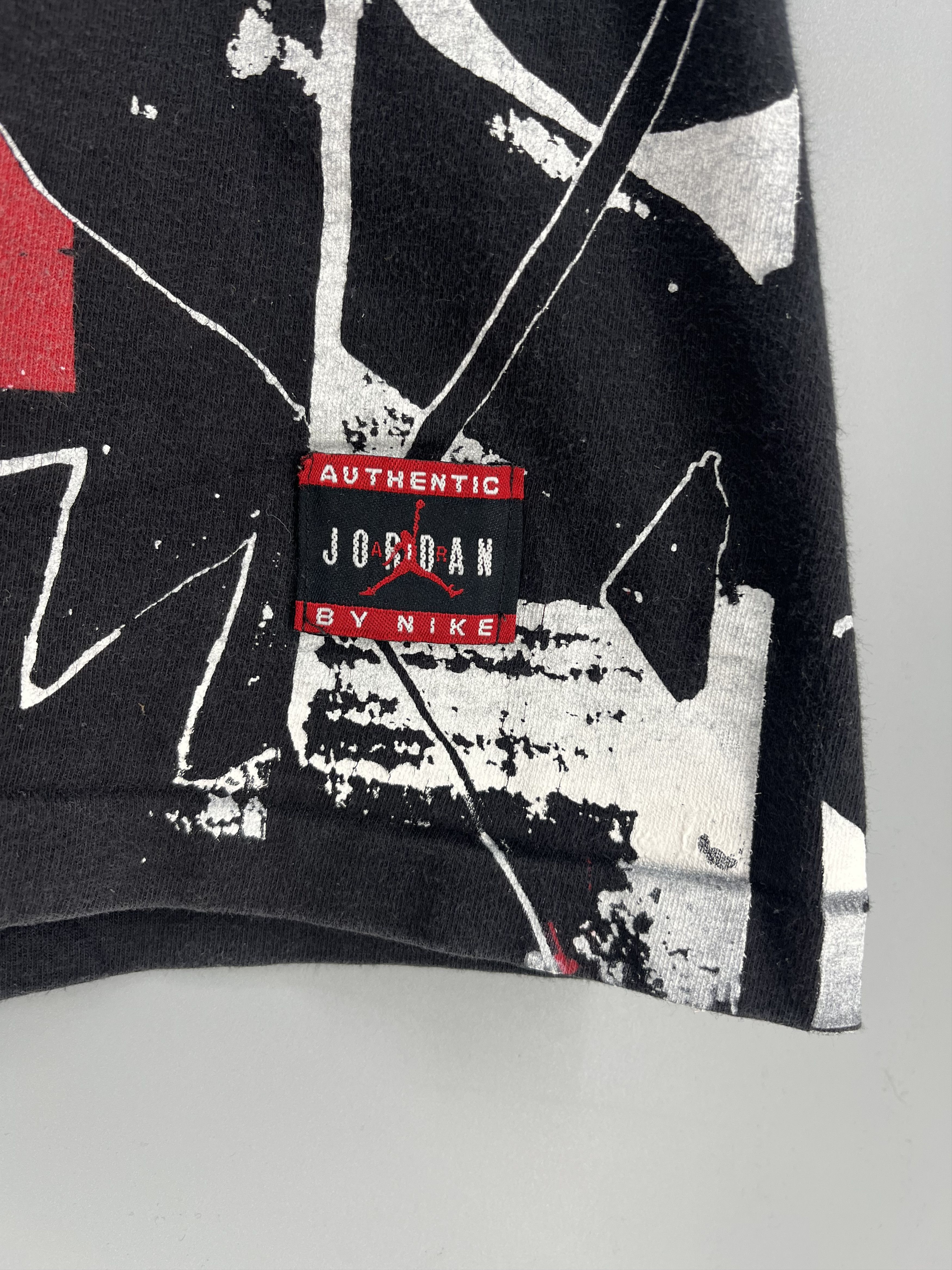 Nike Vintage nike micheal jordan all over print t shirt Size US XL / EU 56 / 4 - 9 Thumbnail