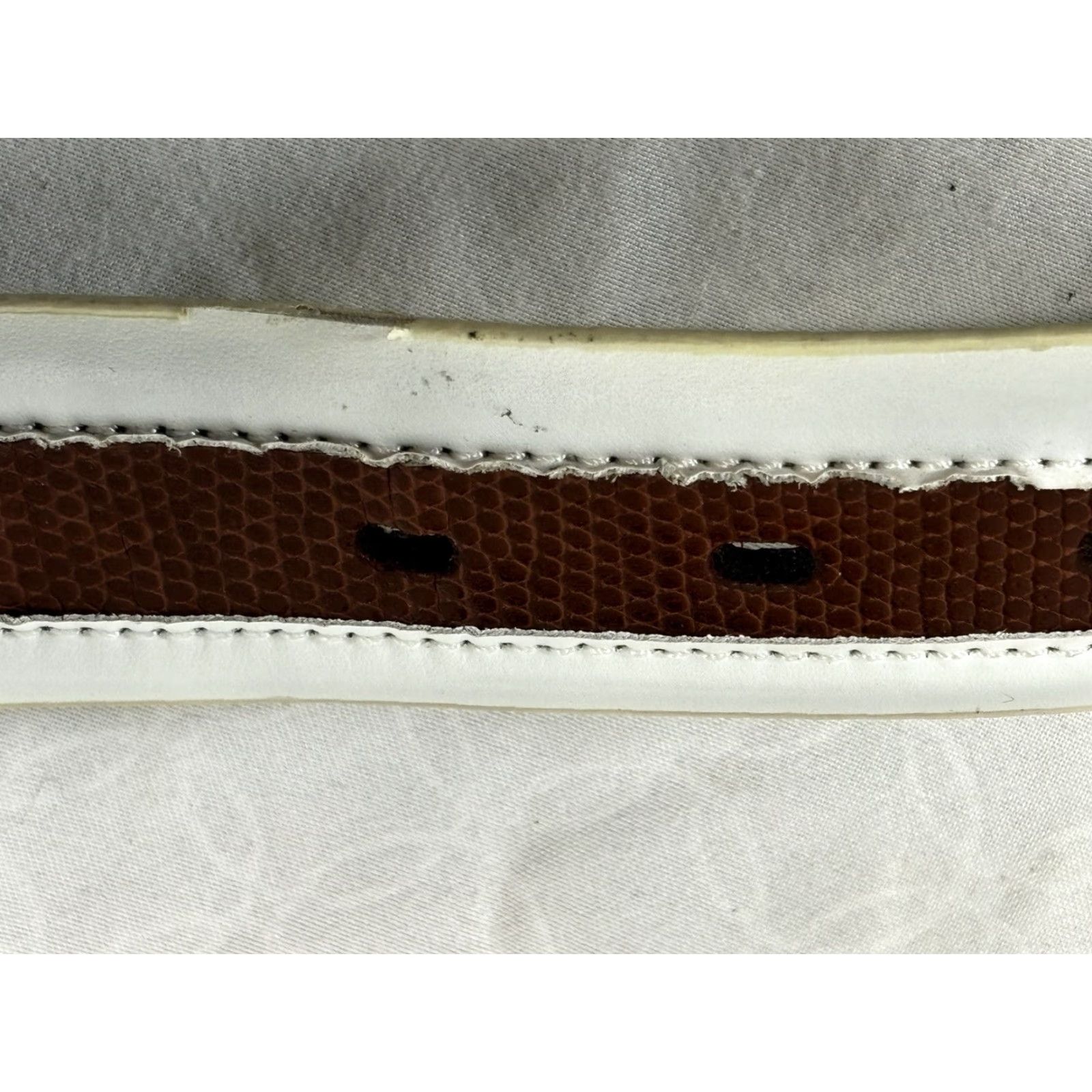 PGA Tour VINTAGE PGA Tour Belt Leather Men 36 White Brown Belt, Leather, PGA Tour, Men, 36, Brown White, Holes wear (as-is) Size 36 - 7 Thumbnail