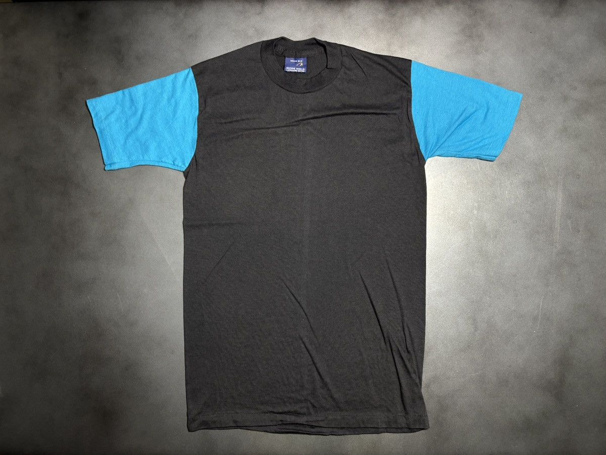 Vintage 1980s Two Tone Twofer Tee Vintage Made in USA Double Sleeve Size US S / EU 44-46 / 1 - 9 Thumbnail