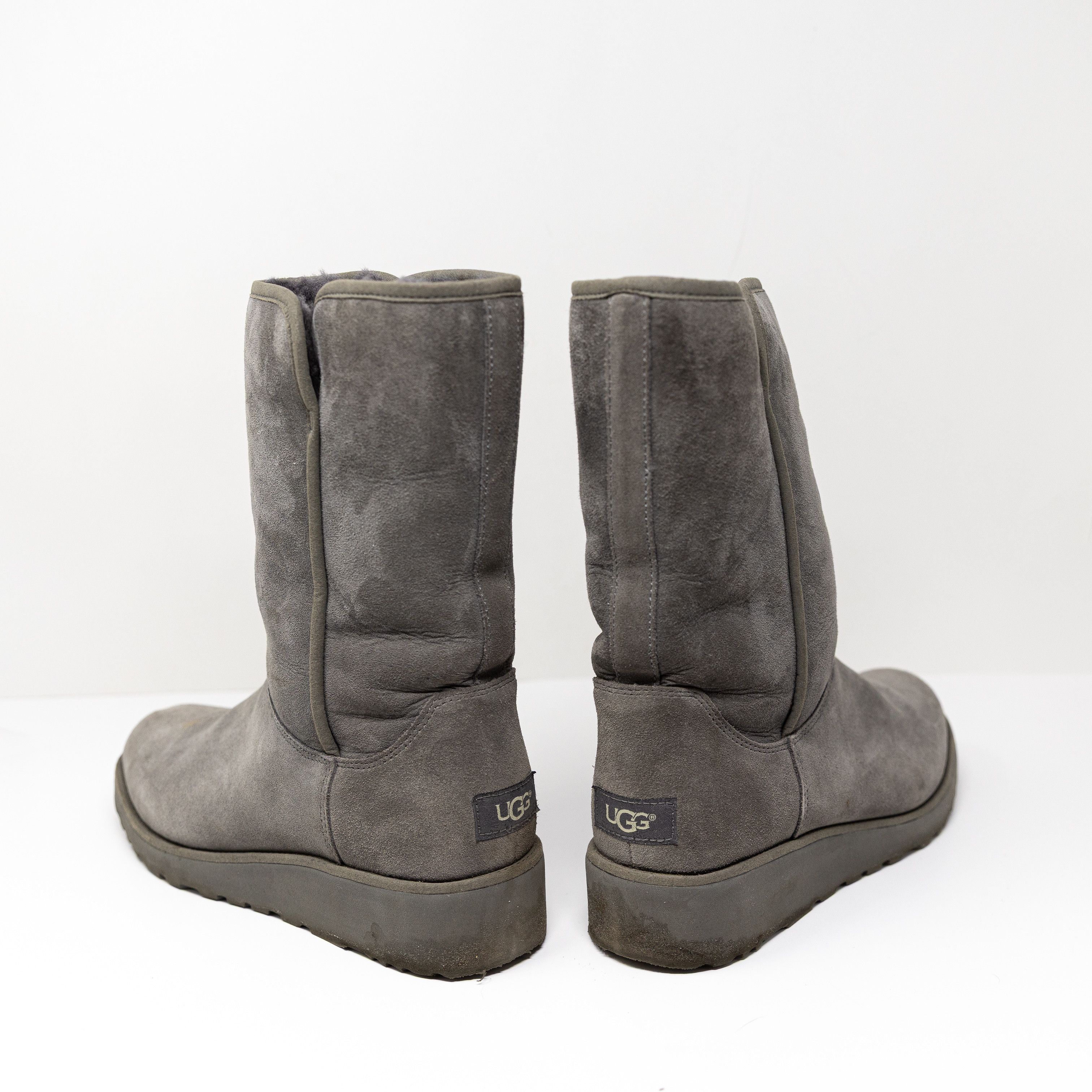 Ugg Ugg Women's Amie Slim Short Wedge Suede Size US 10 / IT 40 - 3 Thumbnail