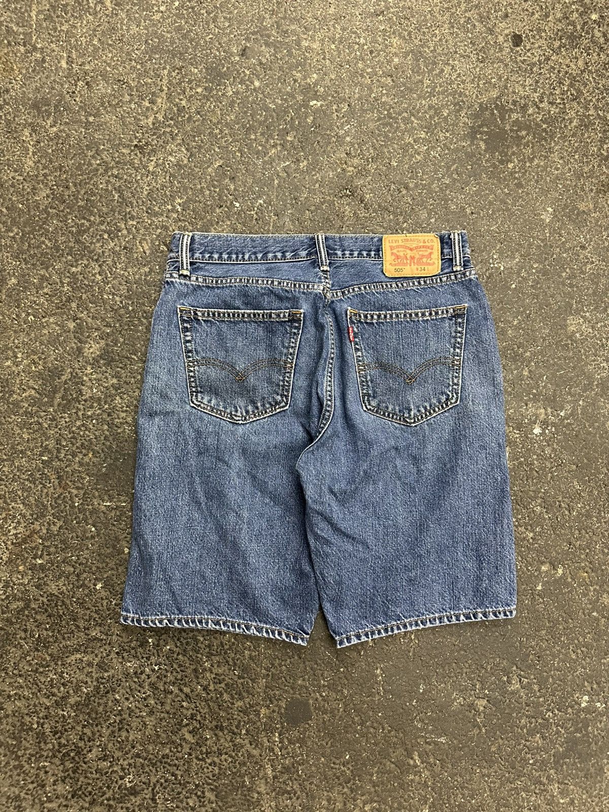 Levi's × Vintage Y2K Levi’s jorts Size US 34 / EU 50 - 1 Thumbnail