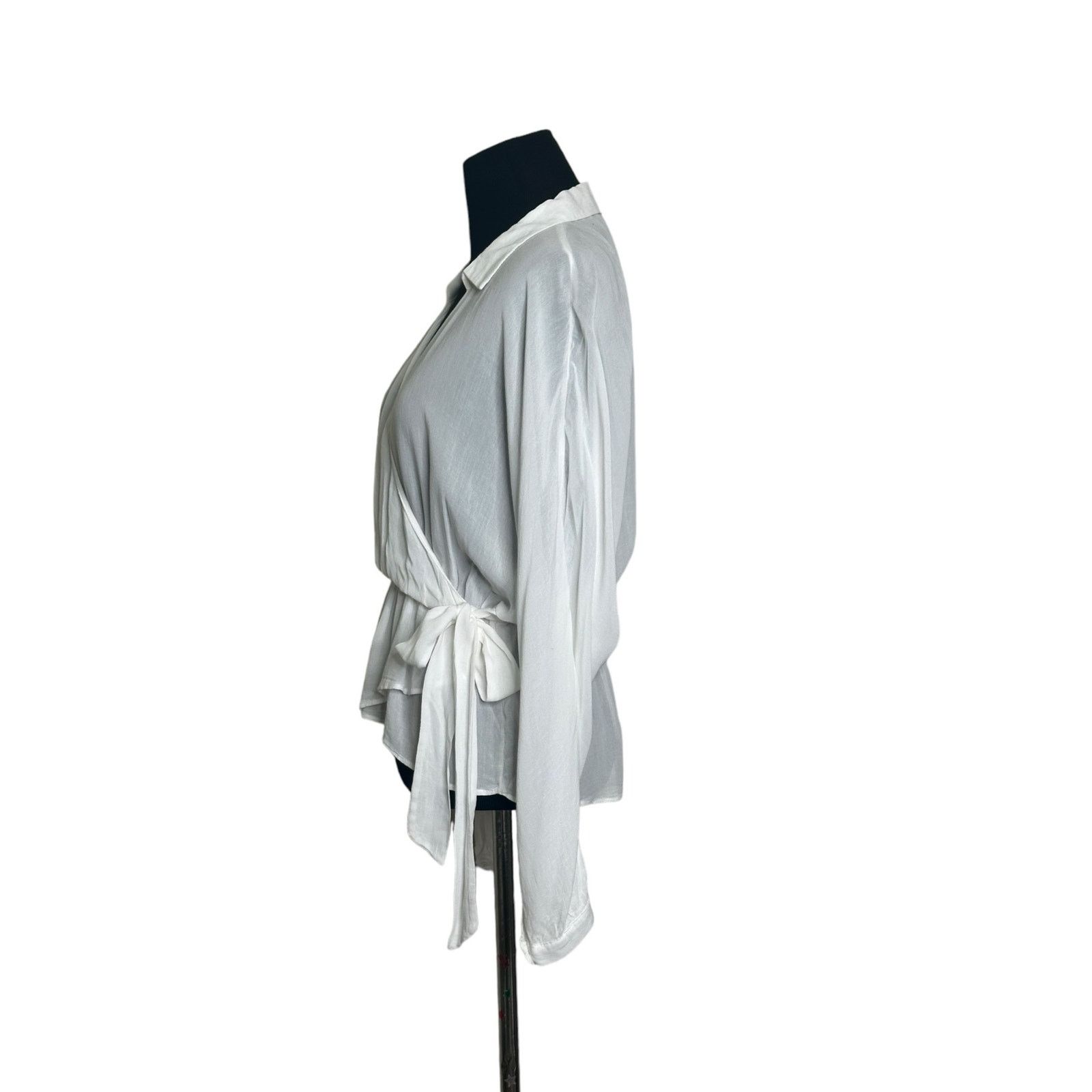 Zara Zara white sheer long sleeves peplum blouse size small Size S / US 4 / IT 40 - 6 Thumbnail