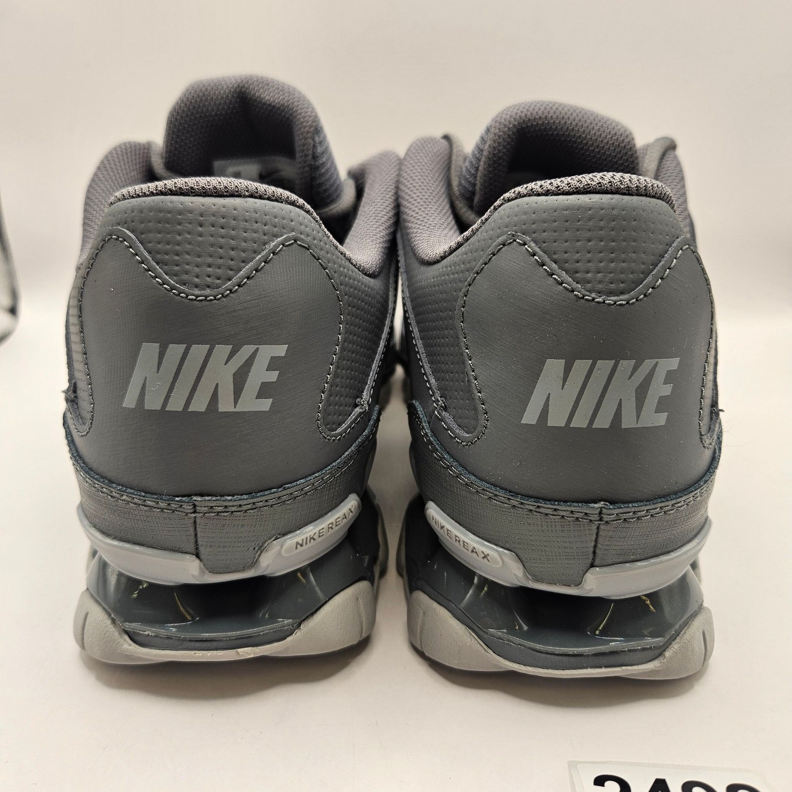 Nike NIKE MEN'S 11 REAX 8 TR COOL GREY PLATINUM NWOB 621716-010 Size US 11 / EU 44 - 3 Thumbnail