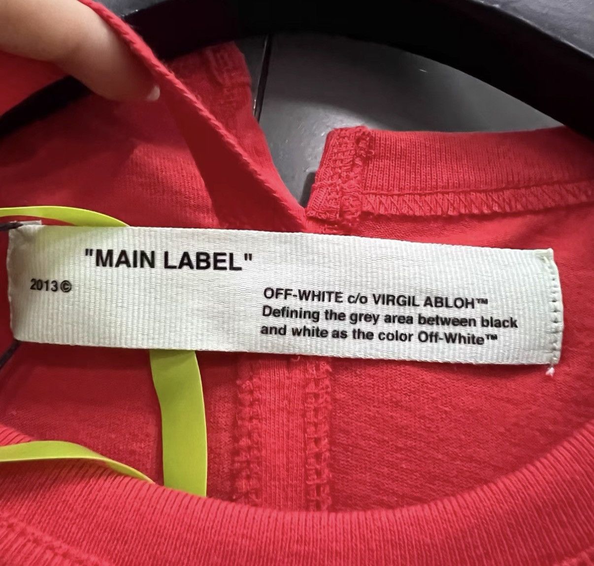 Off-White OFF-WHITE OW Red Portrait Print Short Sleeve J41 Size US S / EU 44-46 / 1 - 4 Thumbnail