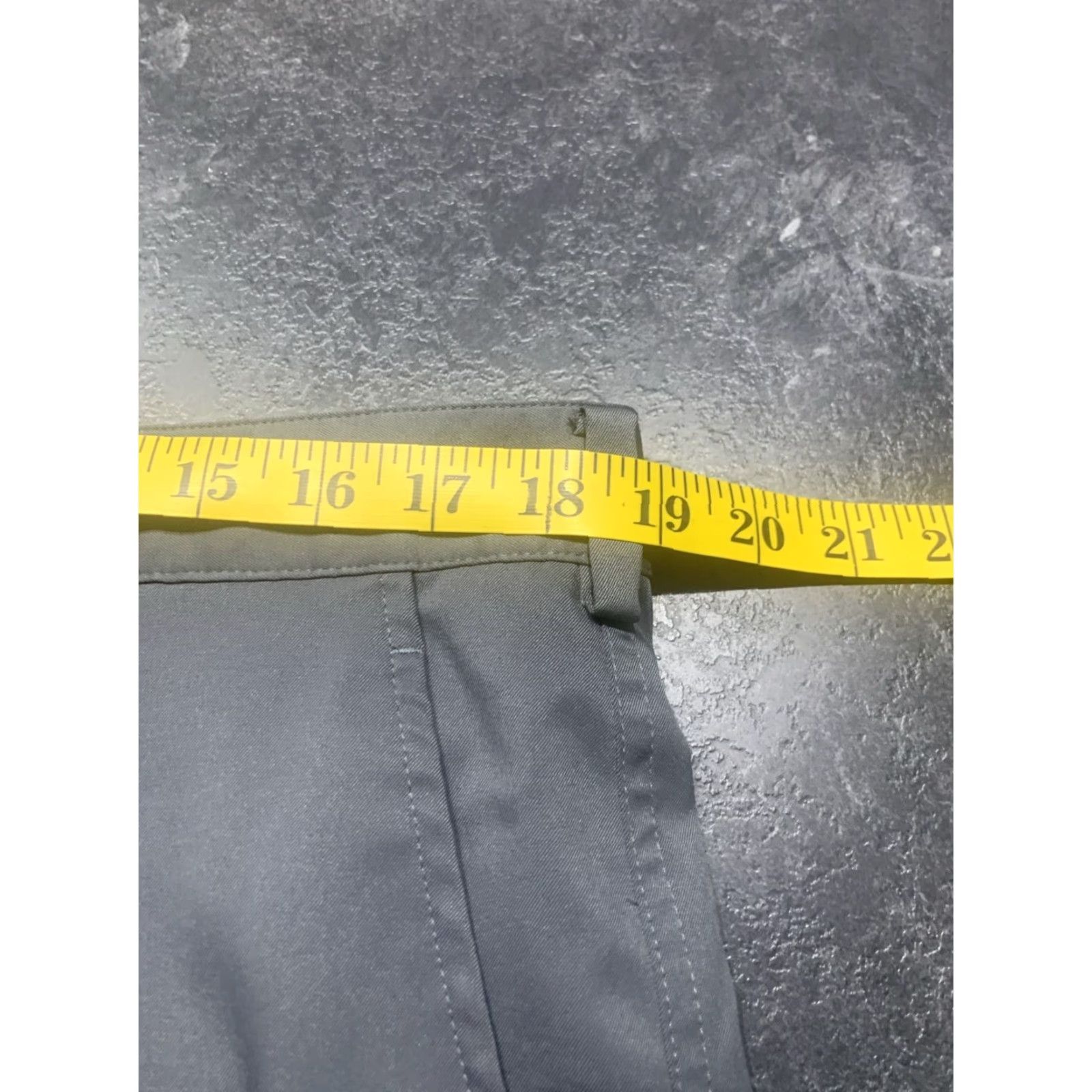 Nike Nike Golf Shorts Men Flat Front Gray 36 Dri-Fit Casual/Golf 36 Mens USA Space Pockets Regular Size US 36 / EU 52 - 7 Thumbnail