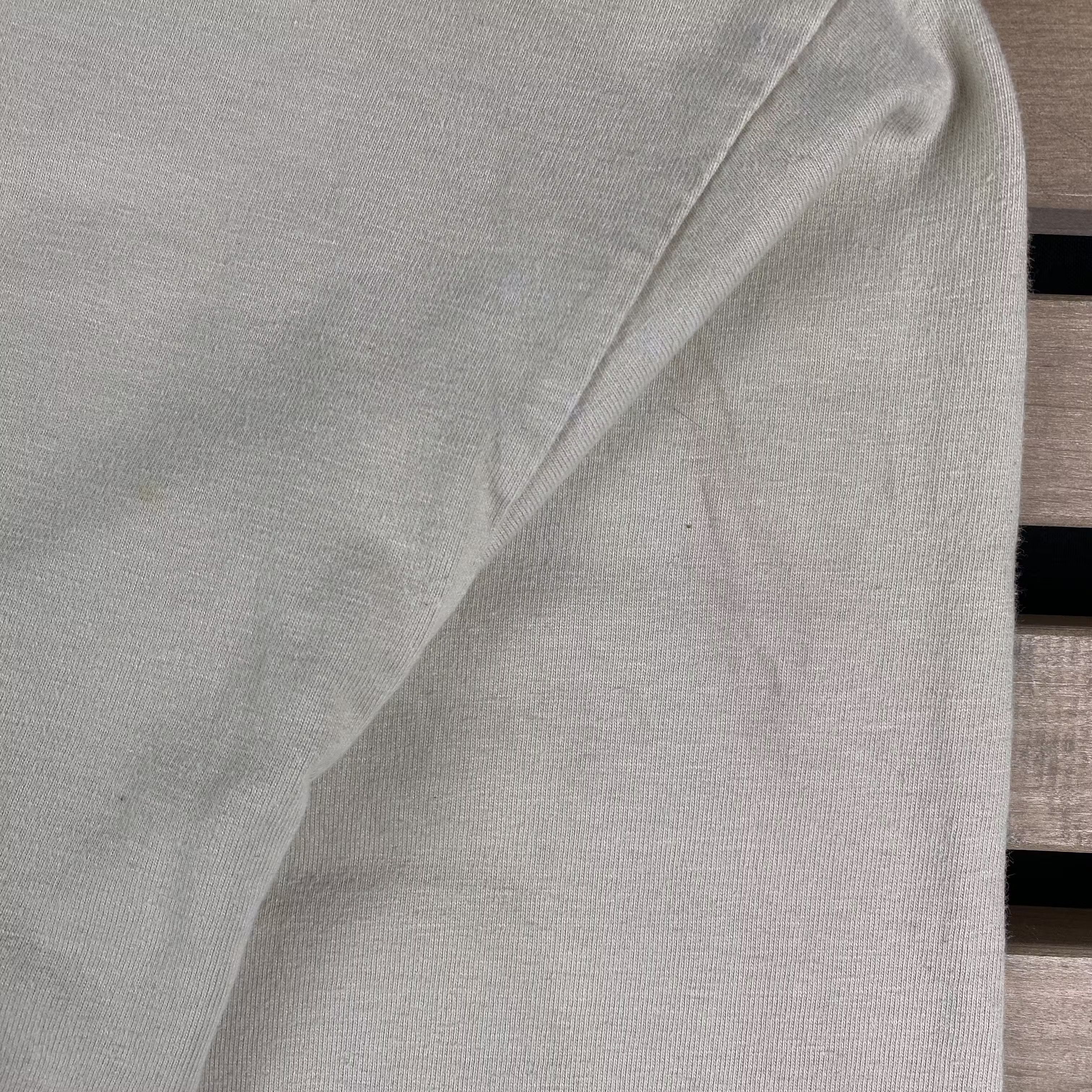 Vintage Mens Vintage Long Sleeve Sweatshirt OXBOW Snowboard Size M Size US M / EU 48-50 / 2 - 8 Thumbnail