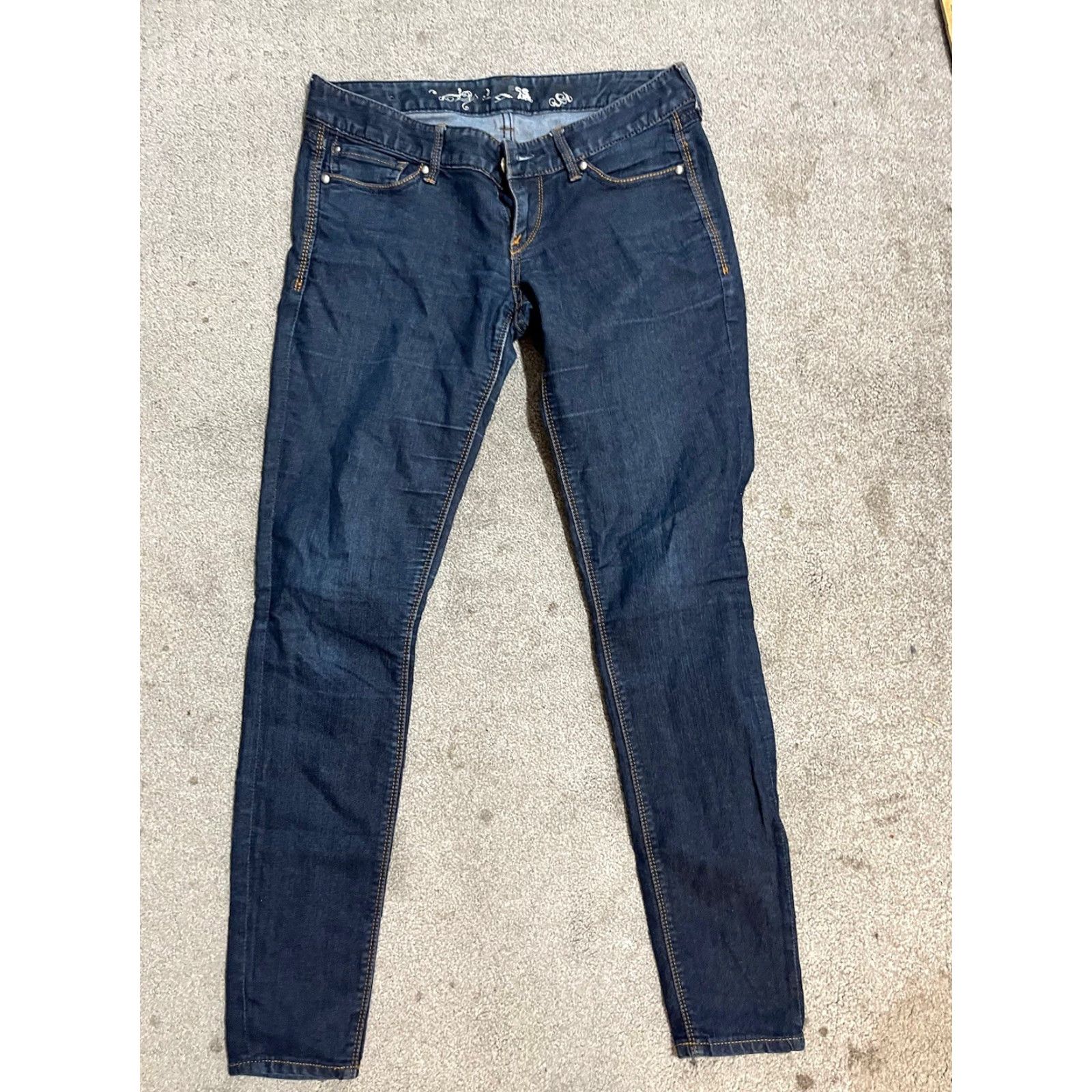 Express Express Zelda Jeans 6R Slim Fit Ultra Low Rise Dark Wash Blue Denim Jeans Women's Skinny Jegging 5-Pocket Express Logo Button Zipper Vintage No N/A Size 28" / US 6 / IT 42 - 3 Thumbnail