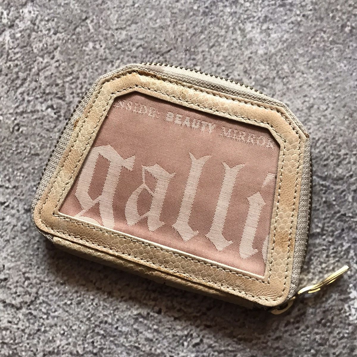 Vintage Vintage Galliano Y2K Wallet Archive Luxury Couture Swag OS Size ONE SIZE - 5 Thumbnail