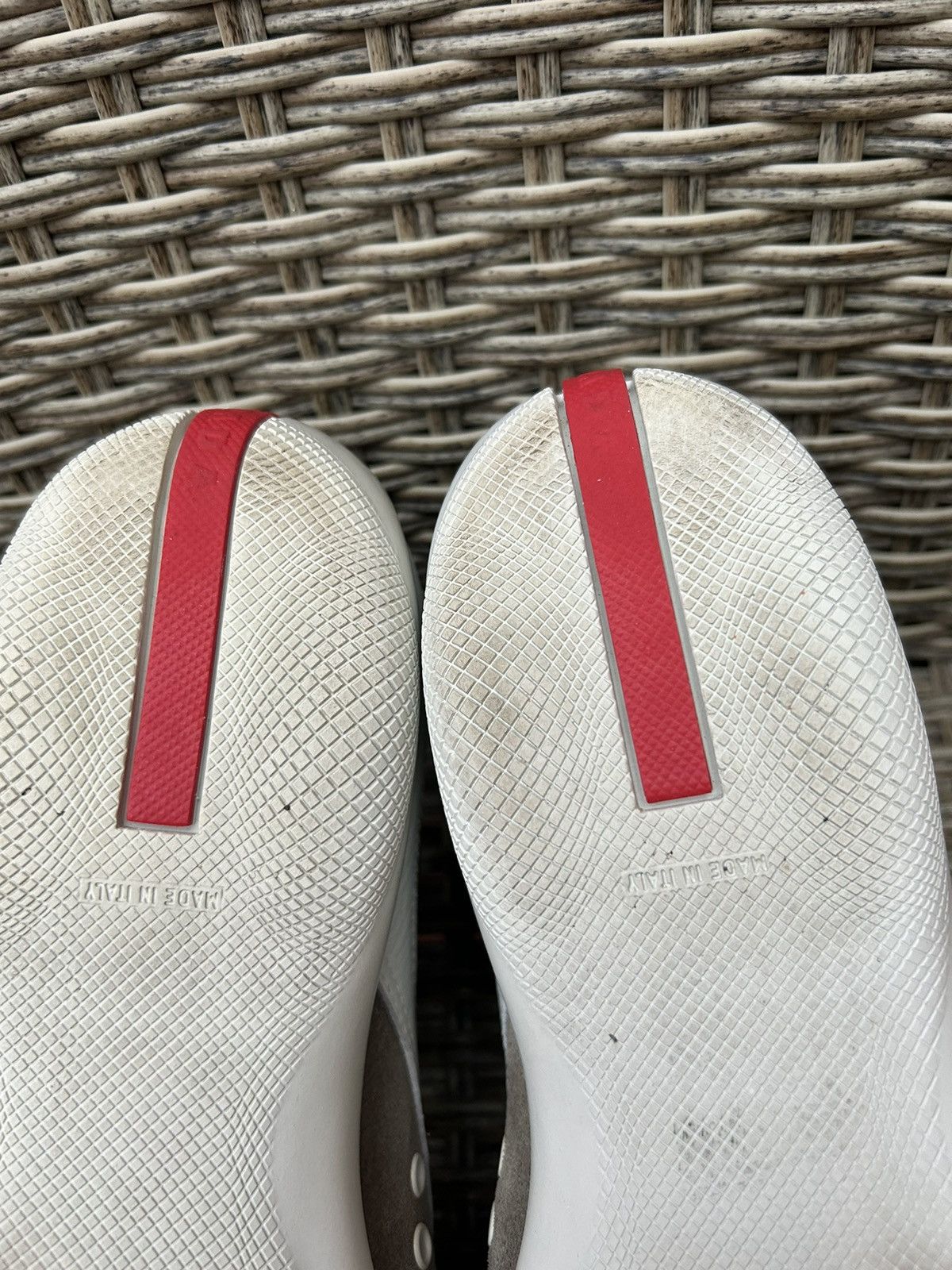 Prada × Vintage Vintage Prada Sport Two Tone Low-Top Beige Trainers 39.5 Size US 6 / EU 39 - 10 Thumbnail