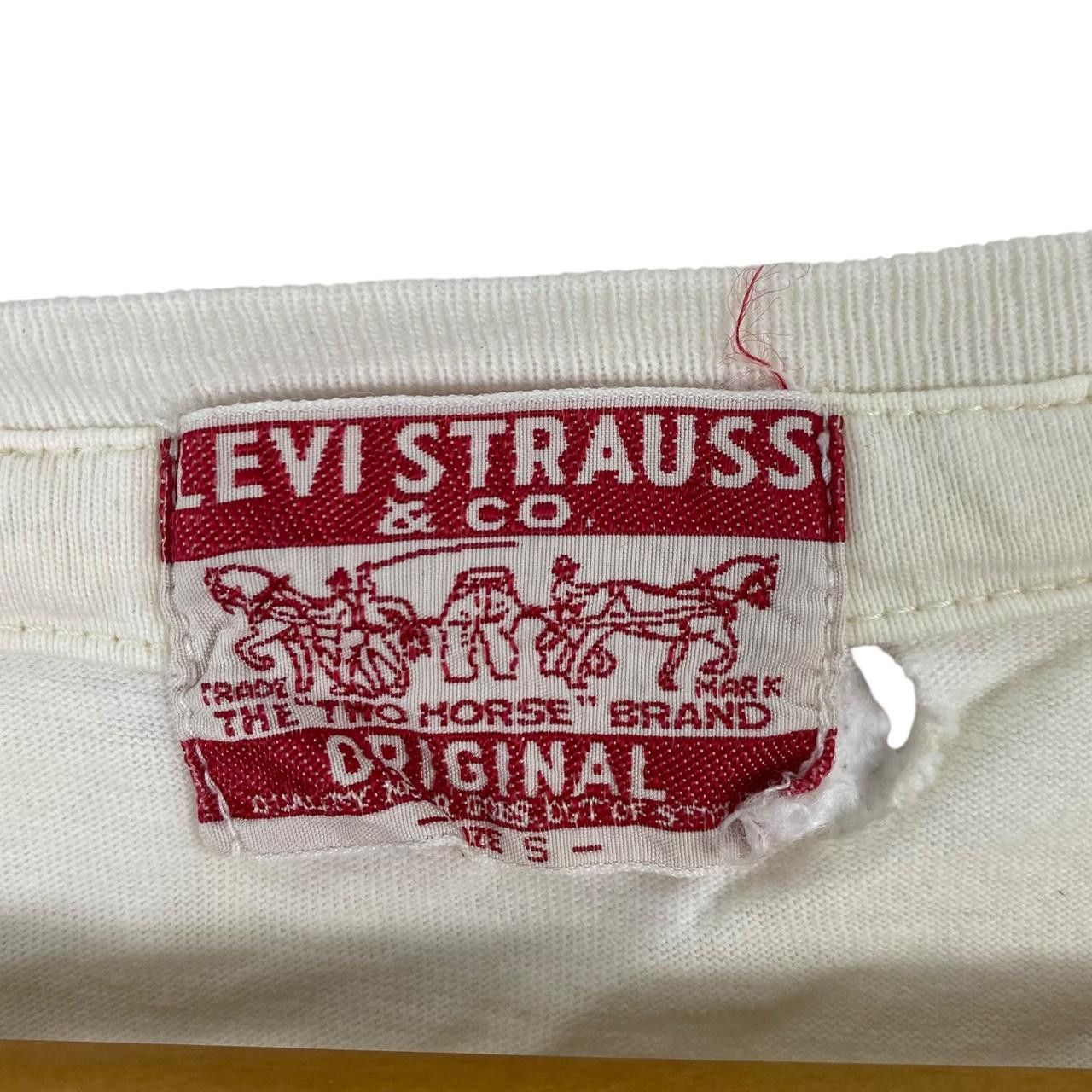 Levi's Vintage LEVI’S STRAUSS USA Live Un Buttoned Tee Shirt Top Size US S / EU 44-46 / 1 - 5 Thumbnail