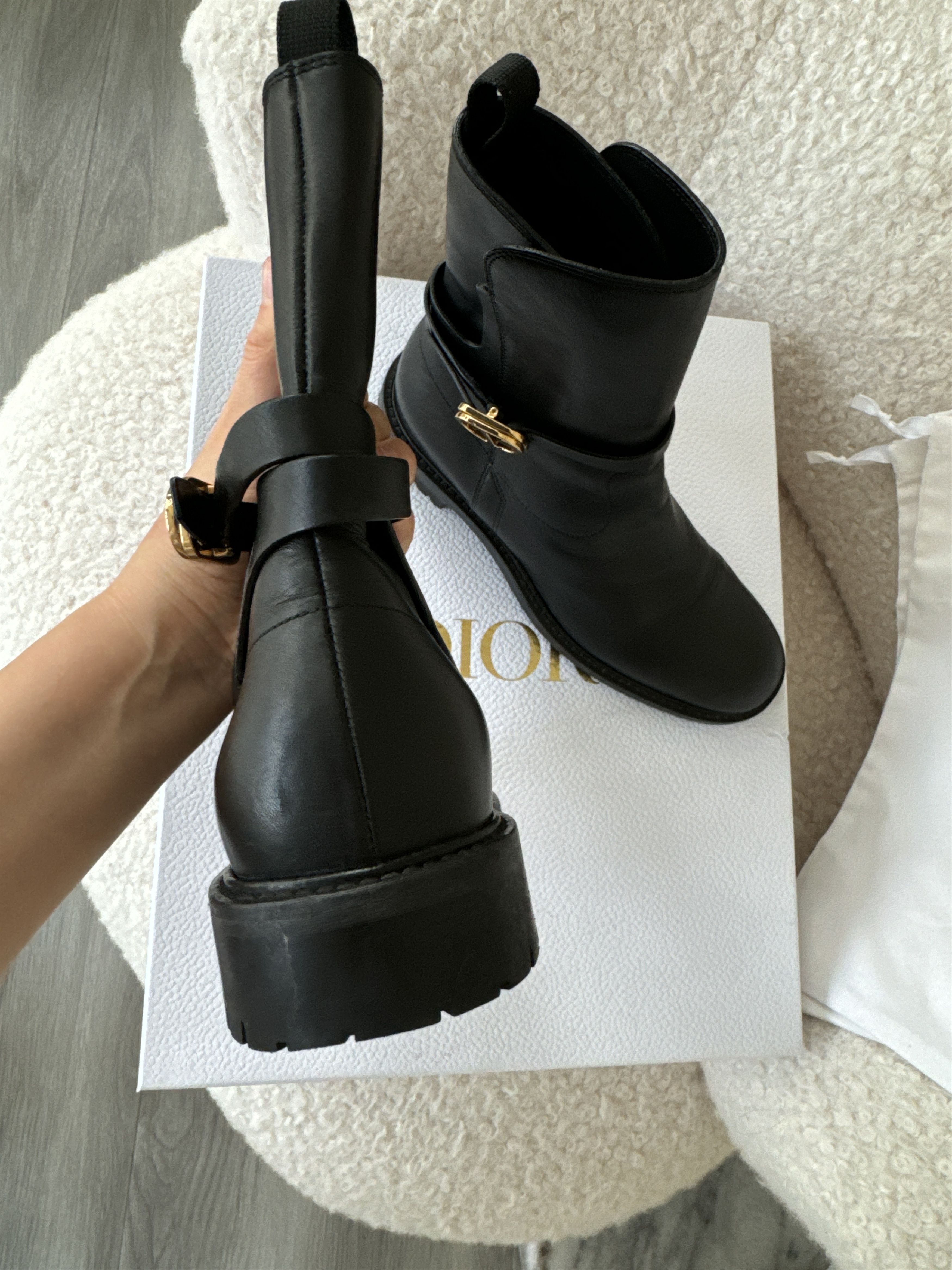 Dior Dior women ankle calfskin boots with CD signature buckle Size US 7.5 / IT 37.5 - 8 Thumbnail