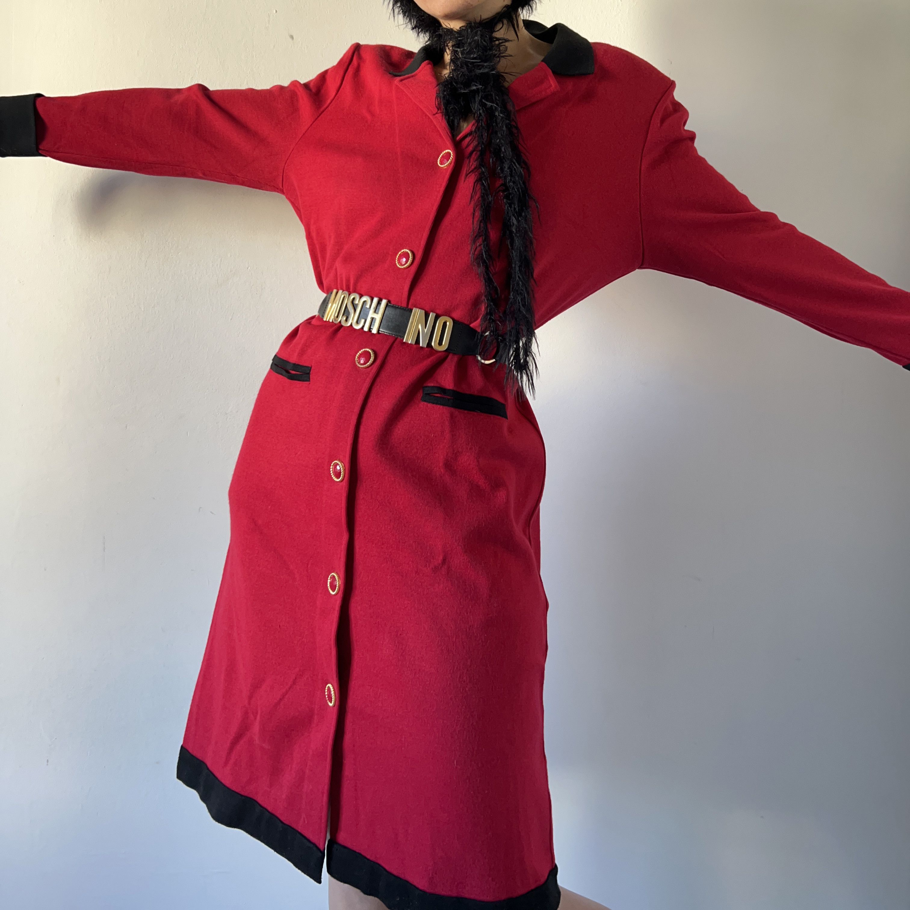 Vintage Vintage red wool shirt dress with black trim Size M / US 6-8 / IT 42-44 - 4 Thumbnail