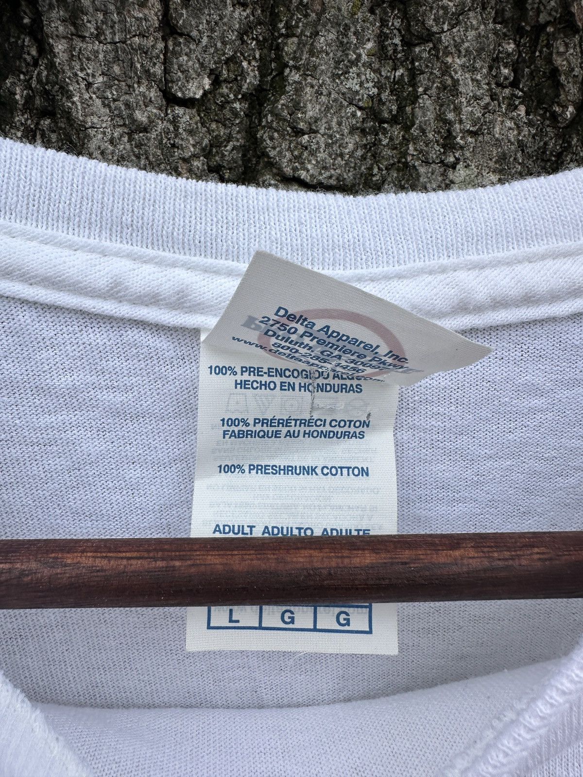 Vintage Vintage Huey The Boondocks White Delta Graphic T Shirt Size US L / EU 52-54 / 3 - 4 Thumbnail