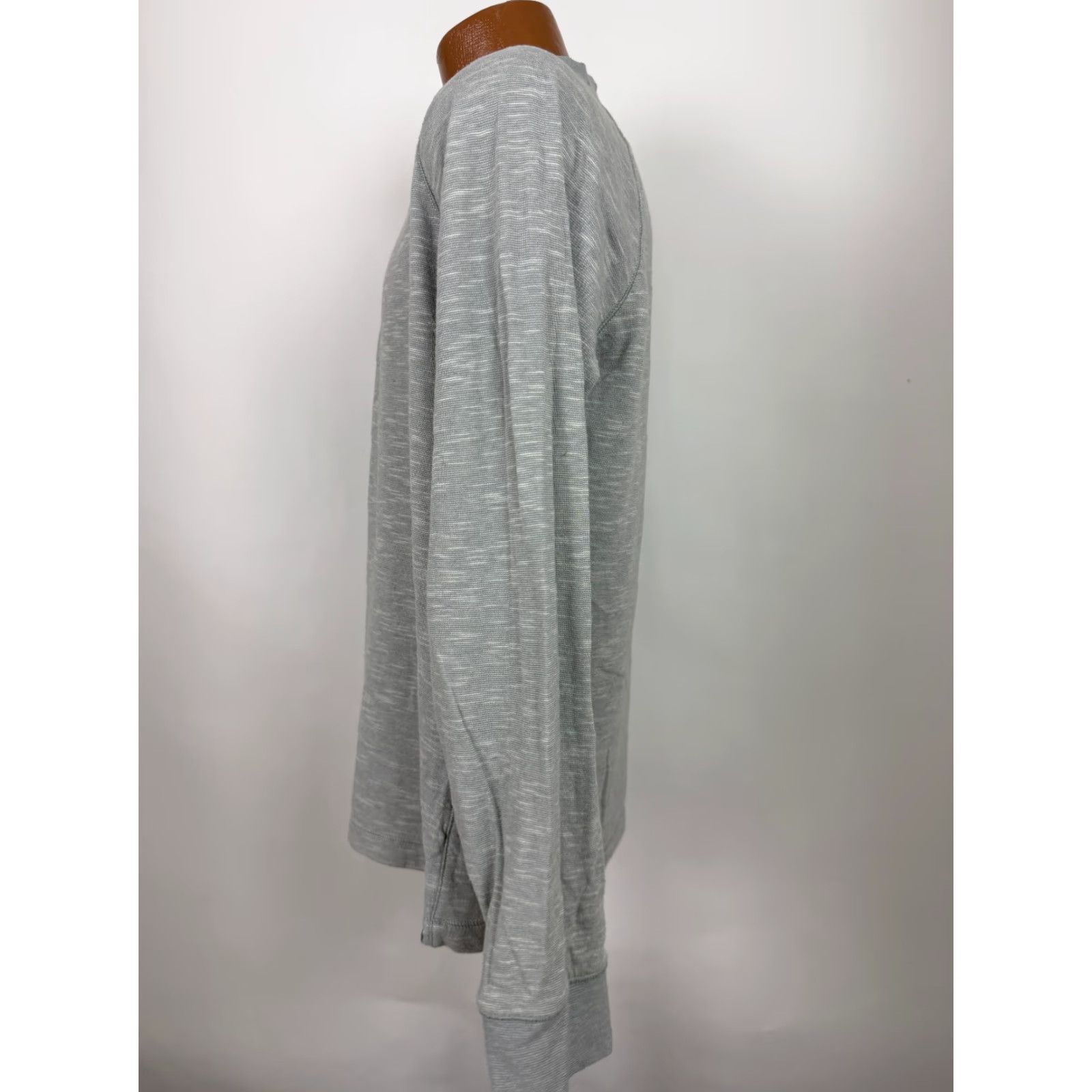 Eddie Bauer Eddie Bauer Thermal Henley Shirt Men Large Stretchy Dual-Layer Minimal Outdoors Shirt Size US L / EU 52-54 / 3 - 6 Thumbnail