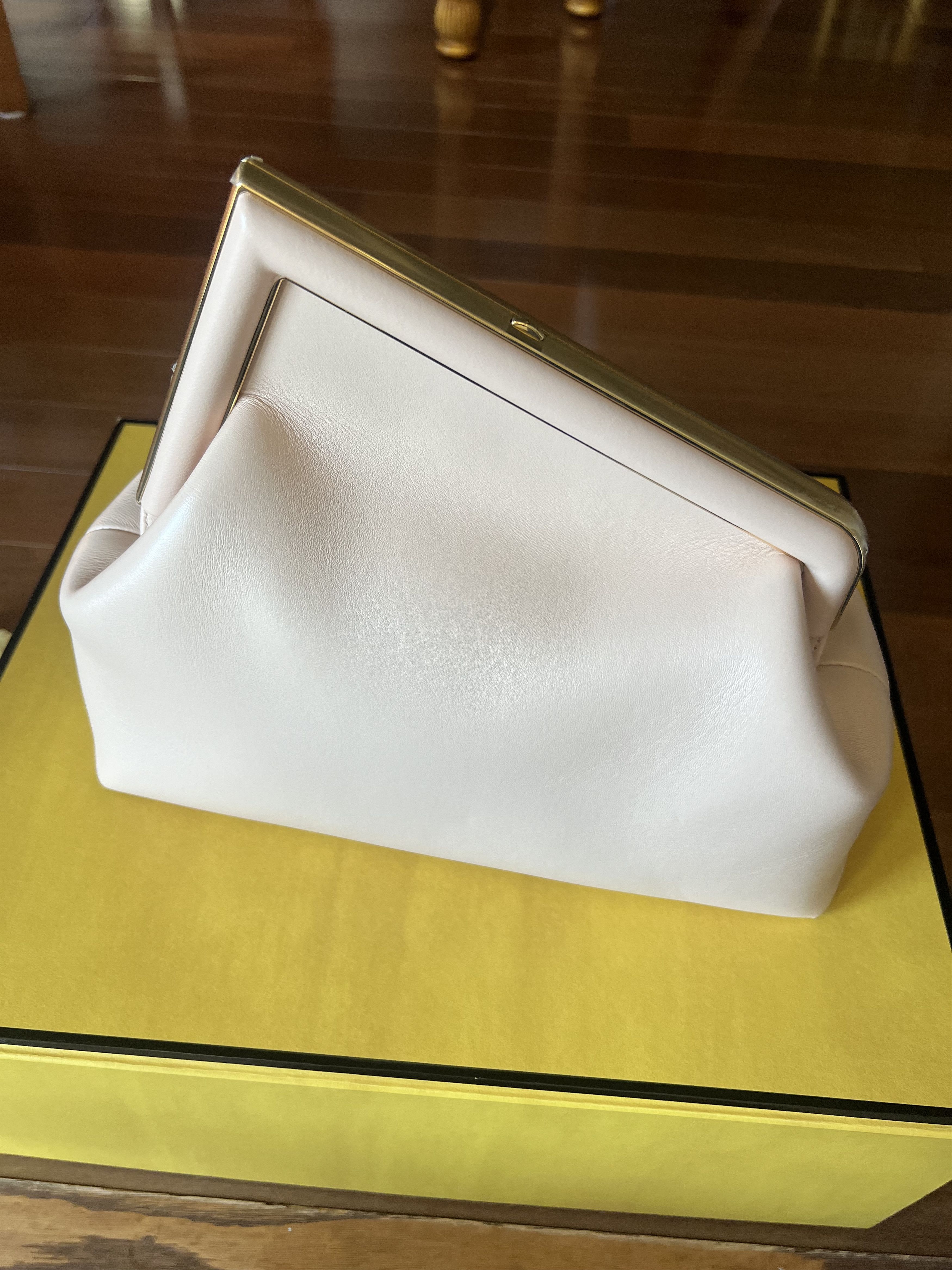 Fendi FENDI First Medium Size ONE SIZE - 4 Thumbnail
