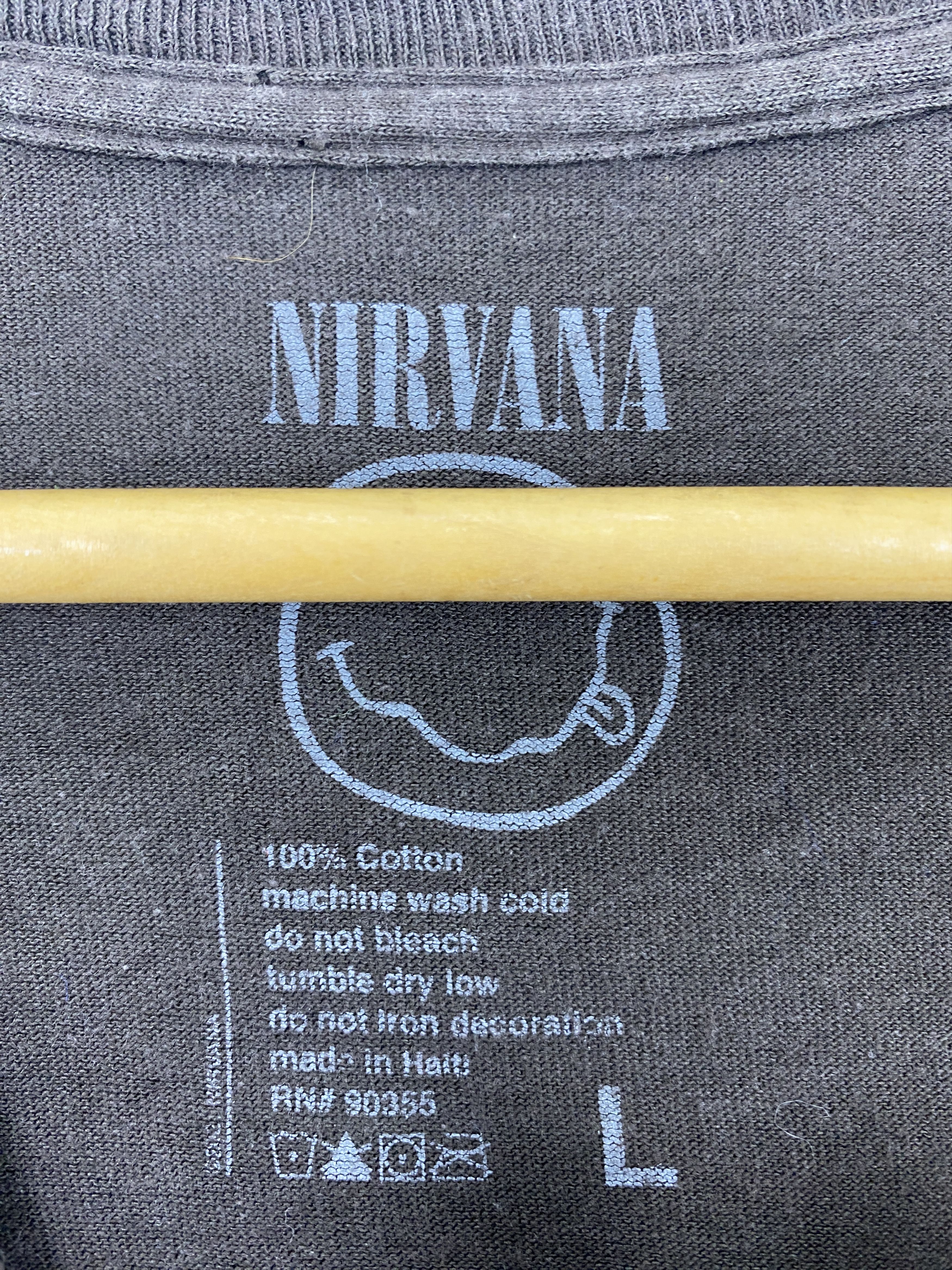 Band Tees × Nirvana × Vintage Vintage Y2k Nirvana Band T Shirt TA0662 Size US L / EU 52-54 / 3 - 6 Thumbnail