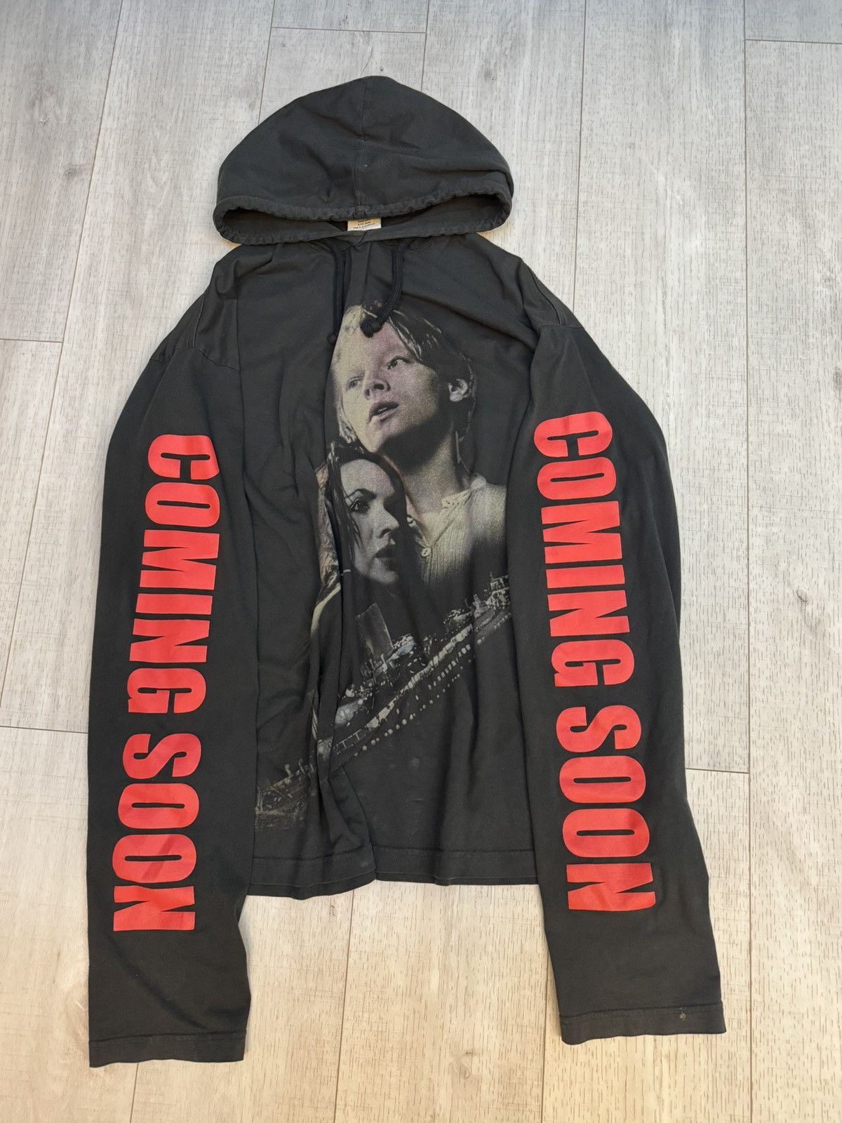 Vetements “coming soon” 16AW long sleeve