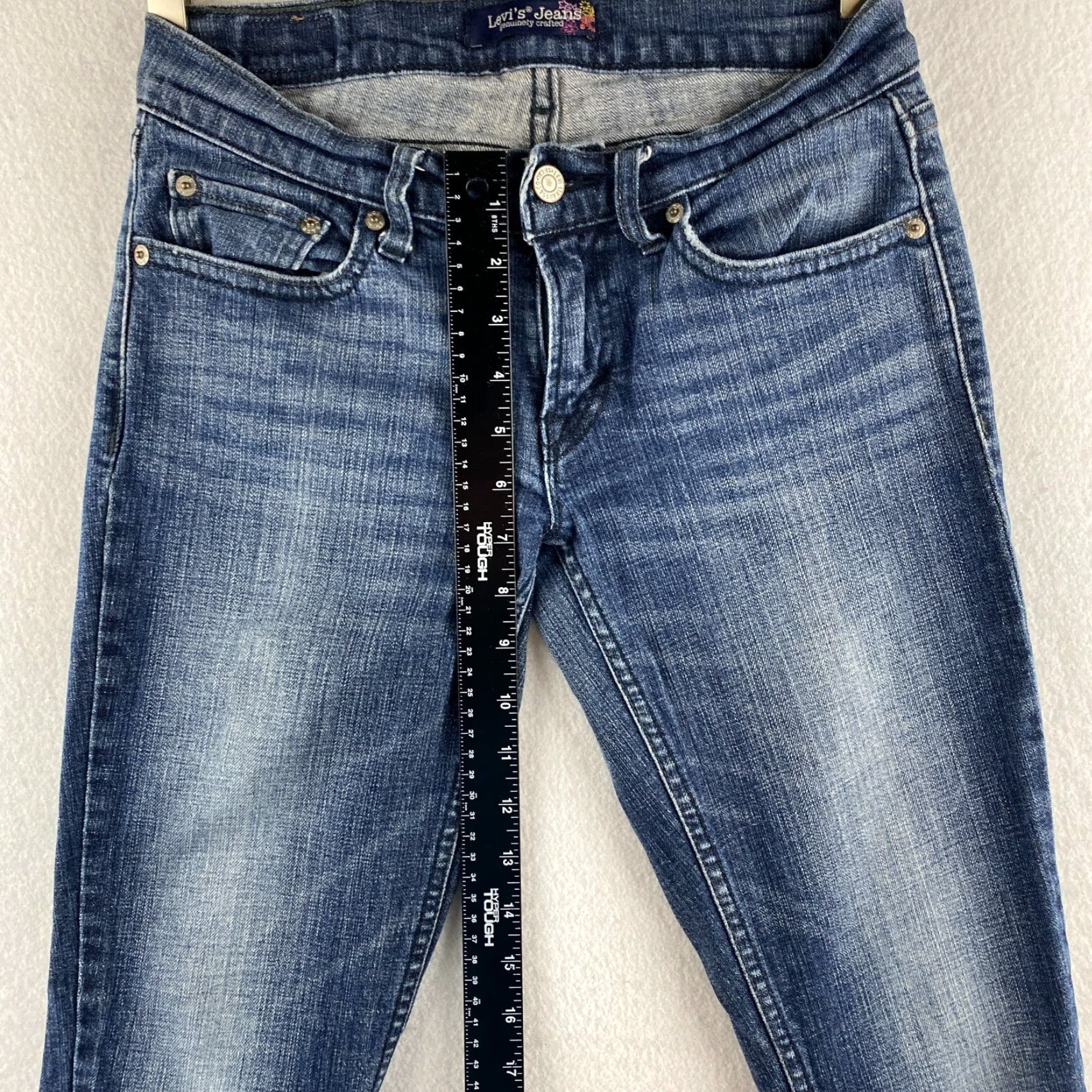 Levi's Levi's Jeans Womens 7 Blue Stretch Skinny Distressed Denim Dark Wash Casual Size 28" / US 6 / IT 42 - 4 Thumbnail