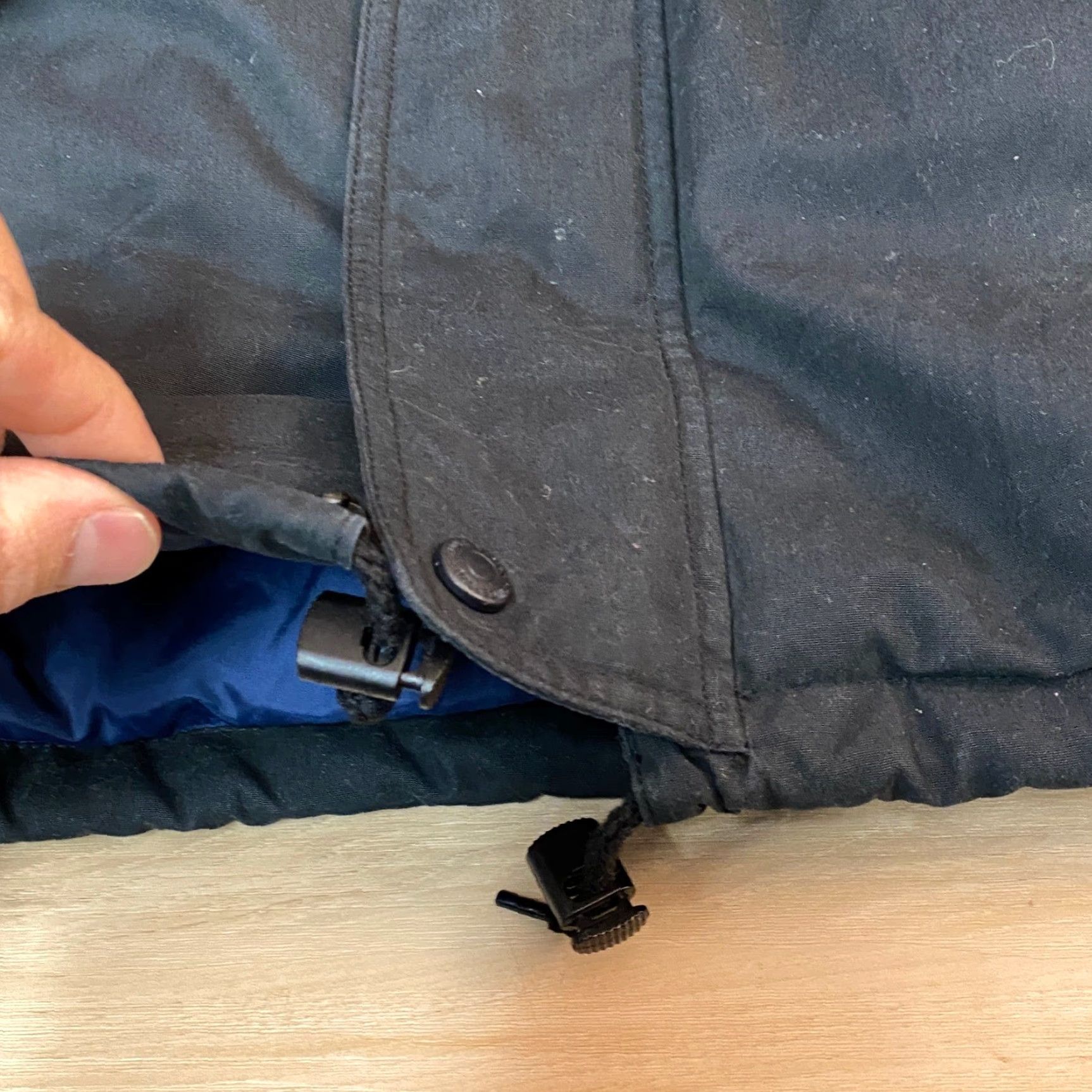Eddie Bauer VINTAGE Eddie Bauer Parka Coat Mens L Black Goose Down Heavy Winter Coat Full Zip Snap Drawstring Pockets 90s Outdoor Utility Size US L / EU 52-54 / 3 - 4 Thumbnail