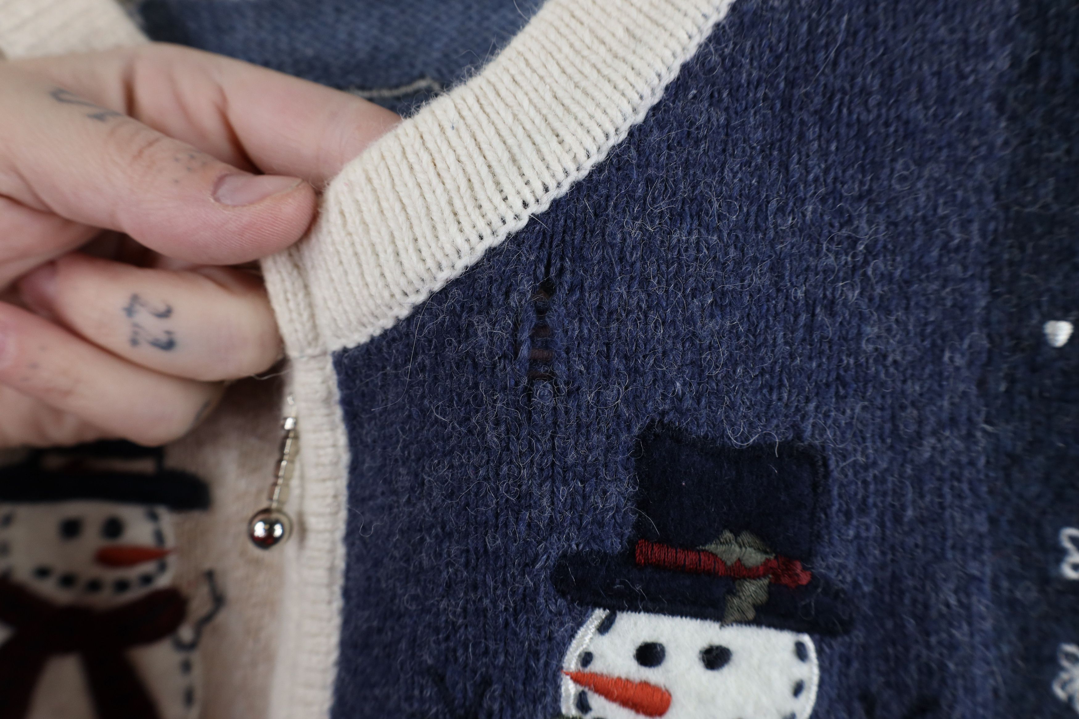Vintage Vintage 90s Streetwear Christmas Full Zip Cardigan Sweater Size XL / US 12-14 / IT 48-50 - 9 Thumbnail