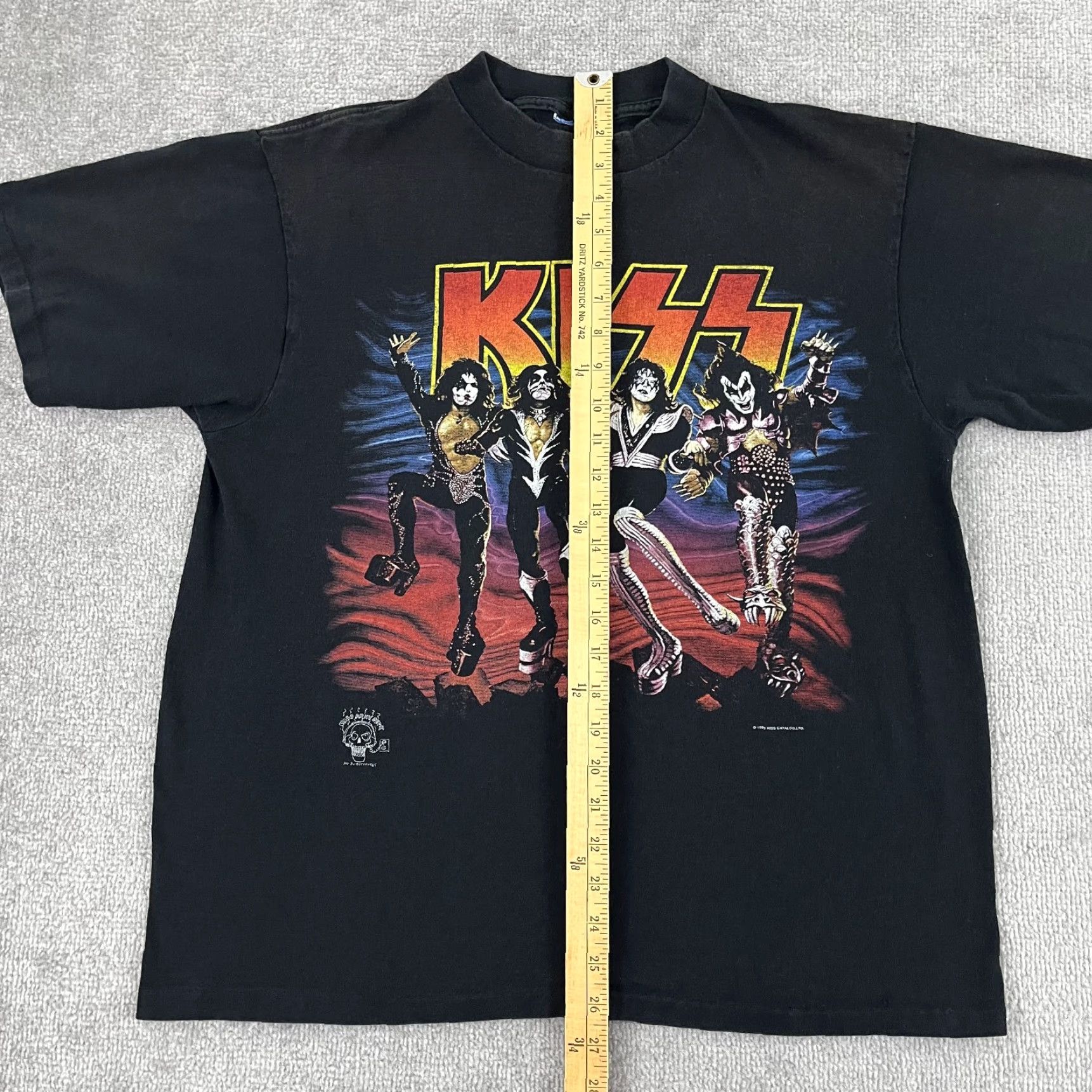 Vintage VINTAGE KISS Graphic Tee Shirt Mens L Black 90s Concert Tour Size US L / EU 52-54 / 3 - 7 Thumbnail