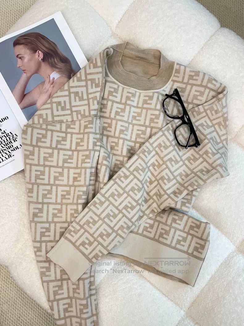 Fendi Fendi Two-Sided Wearable Sweater Size XXS / US 00 / IT 34 - 8 Thumbnail