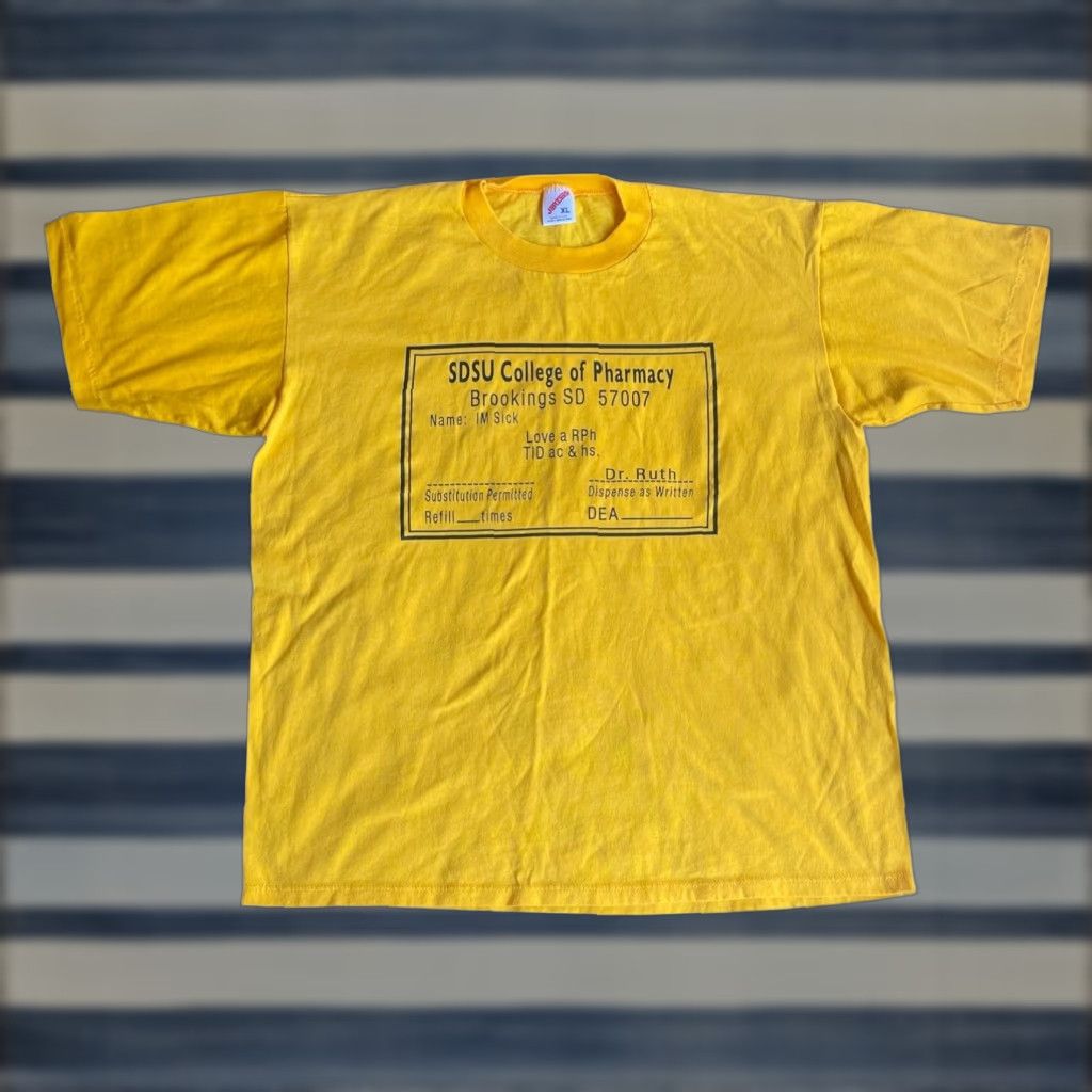 Vintage VINTAGE Single Jerezees Yellow Shirt SDSU College Of Pharmacy XL Men’s Crew Neck Short Sleeve Knit Cotton Blend Logo Size US XL / EU 56 / 4 - 1 Thumbnail