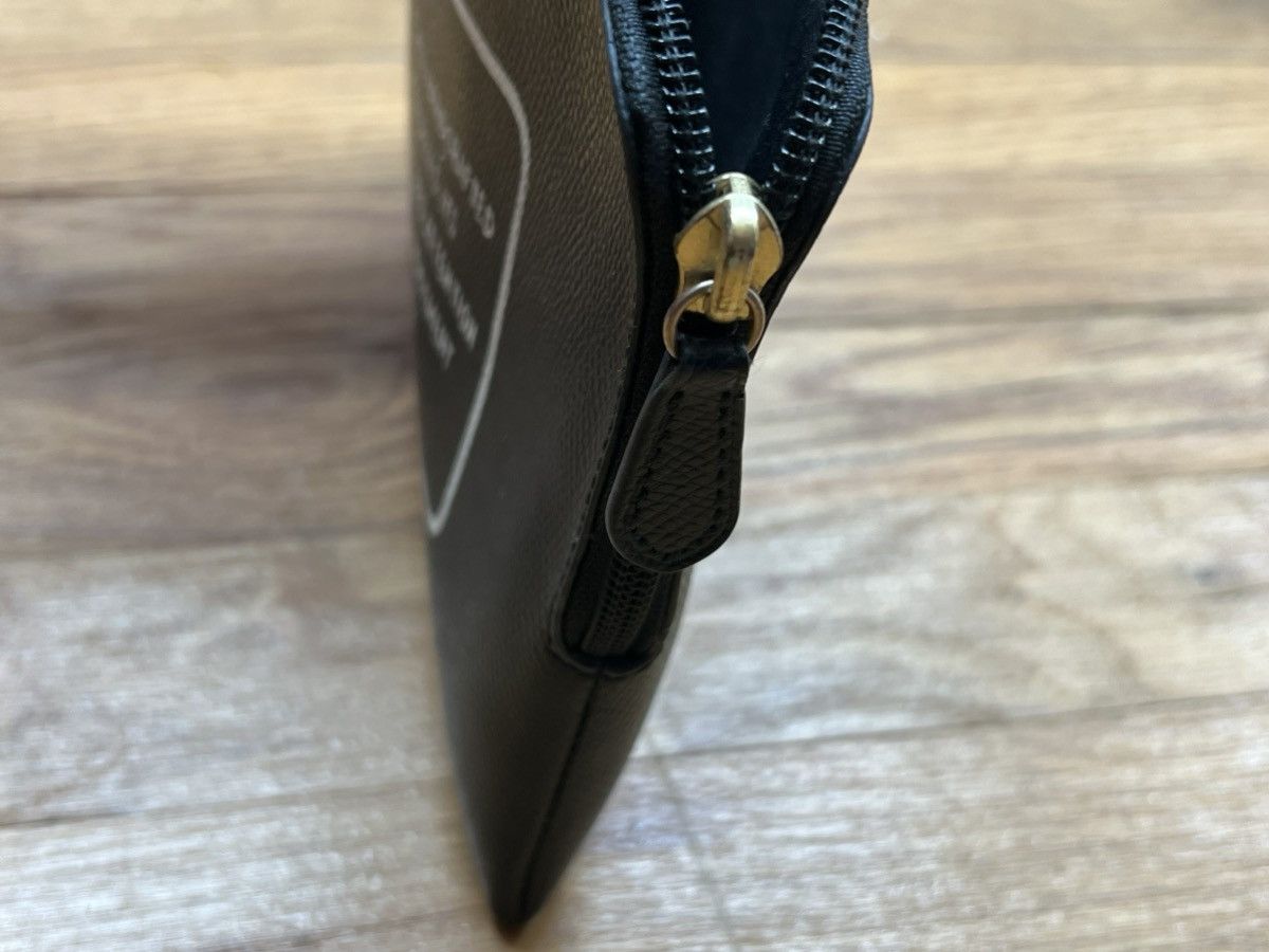 Coach Coach Black Leather Story Zip Corner Wristlet Pouch Clutch Size ONE SIZE - 4 Thumbnail