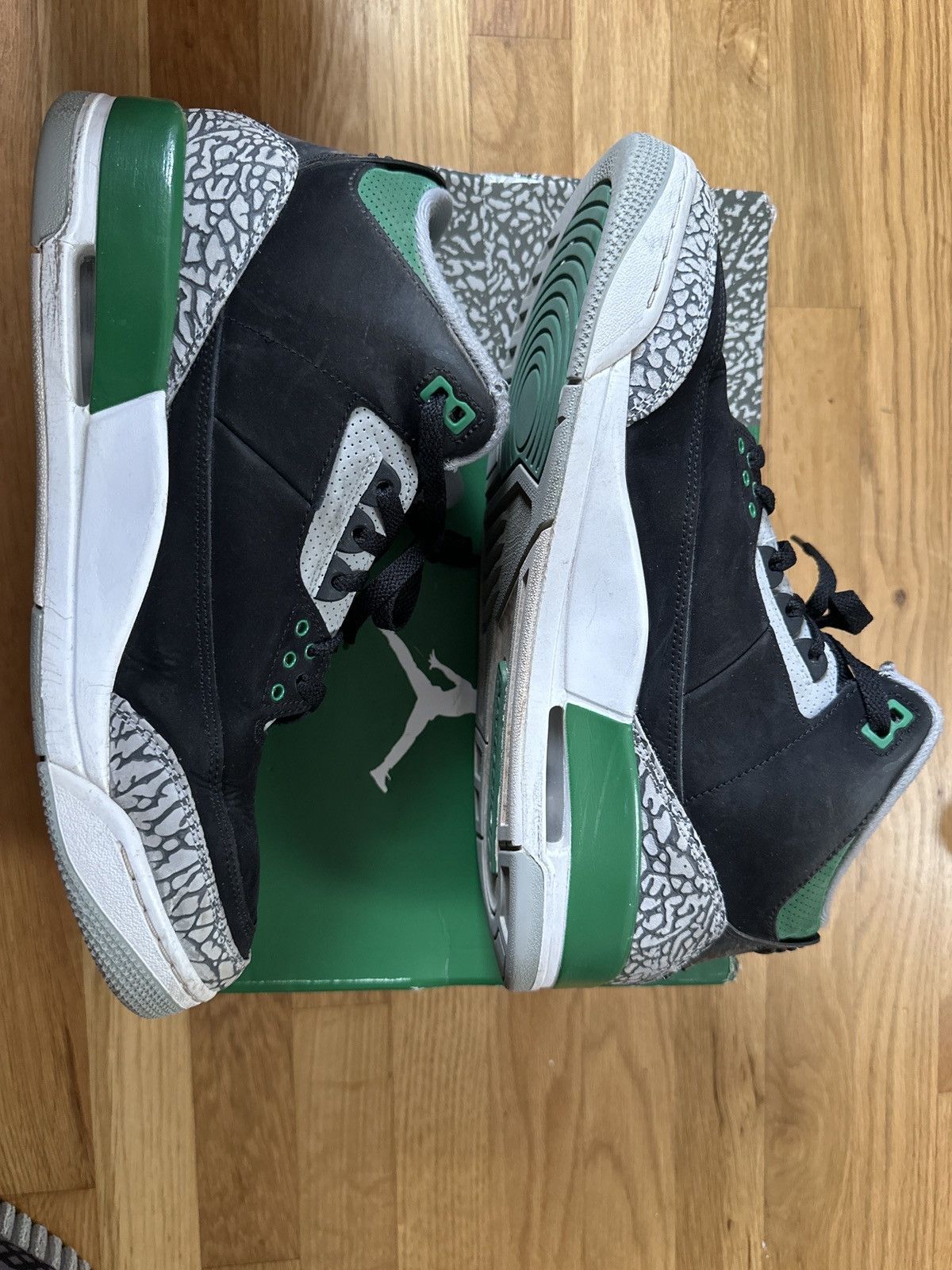 image of Pine Green Retro 3 Shoes, Men's (Size 12)
