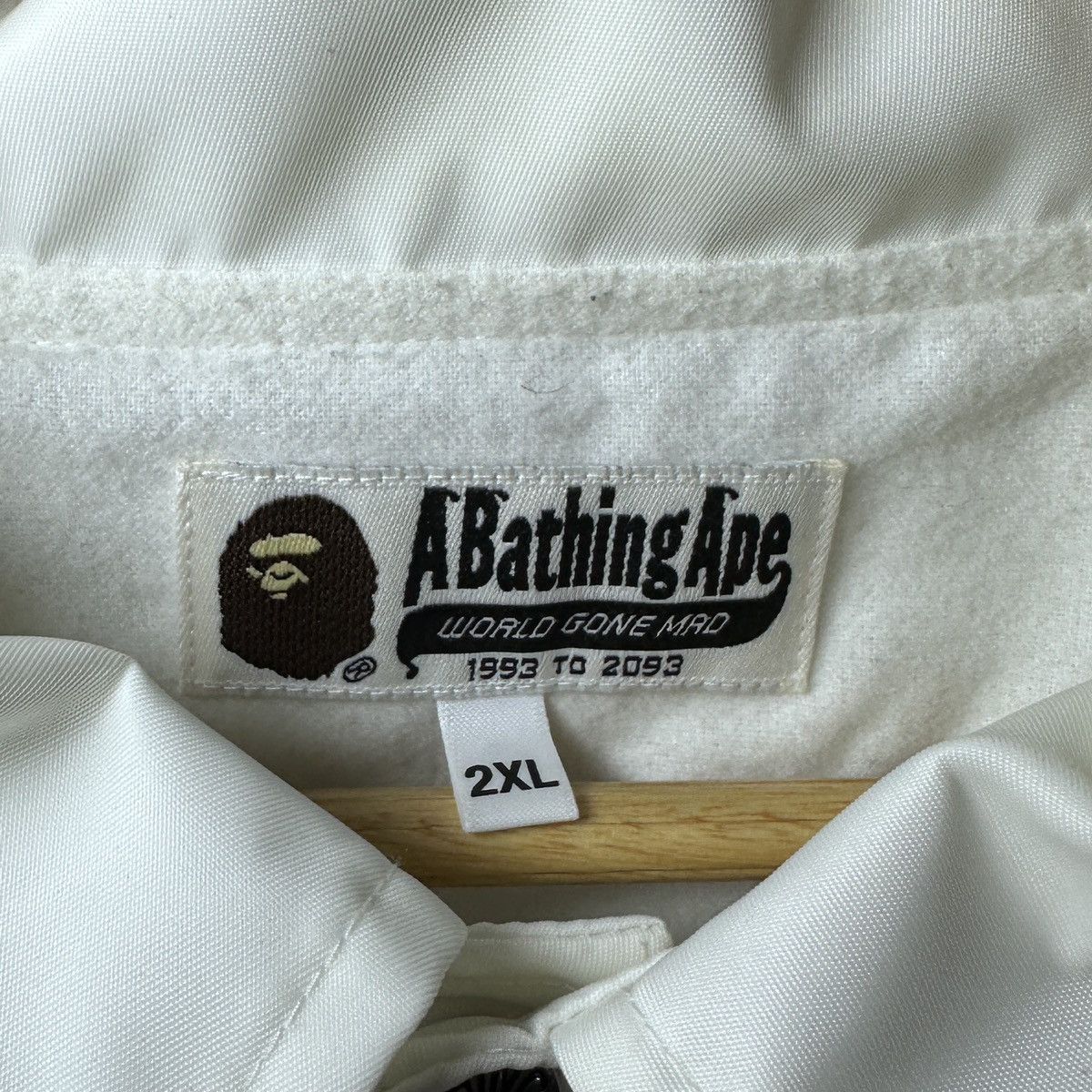Bape Majestic White Coach Jacket Size US XXL / EU 58 / 5 - 6 Thumbnail