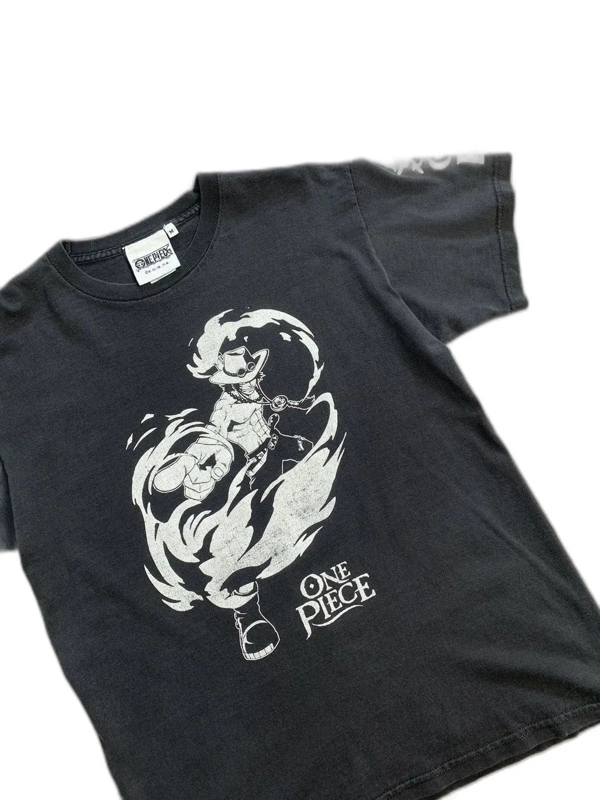 Band Tees Vintage One Pice 90s Tee Bootleg Anime T-shirt Size US M / EU 48-50 / 2 - 7 Thumbnail