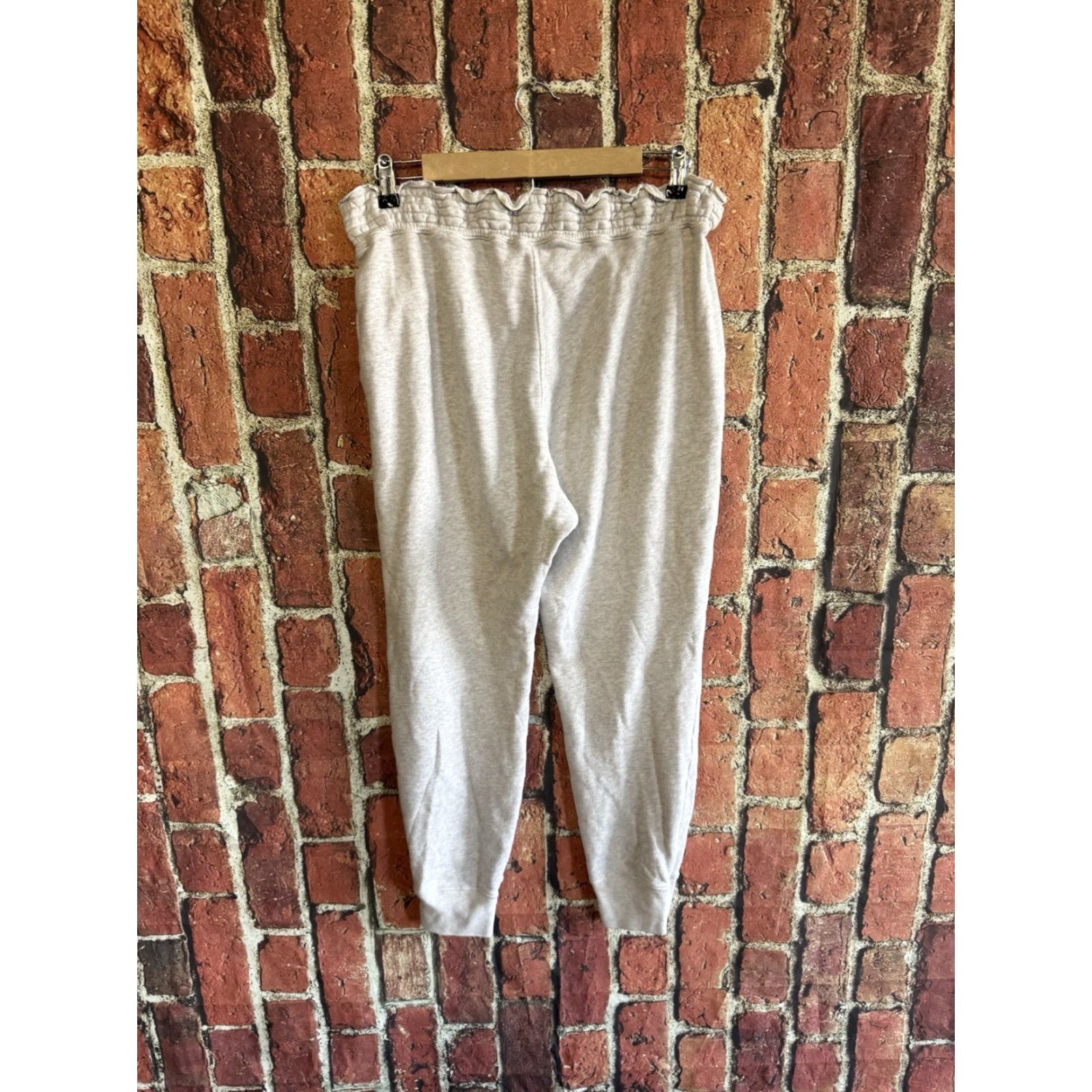 Abercrombie & Fitch Abercrombie & Fitch Womens Gray Jogger Sweatpants Size Large Size 36" / US 14 / IT 50 - 2 Thumbnail