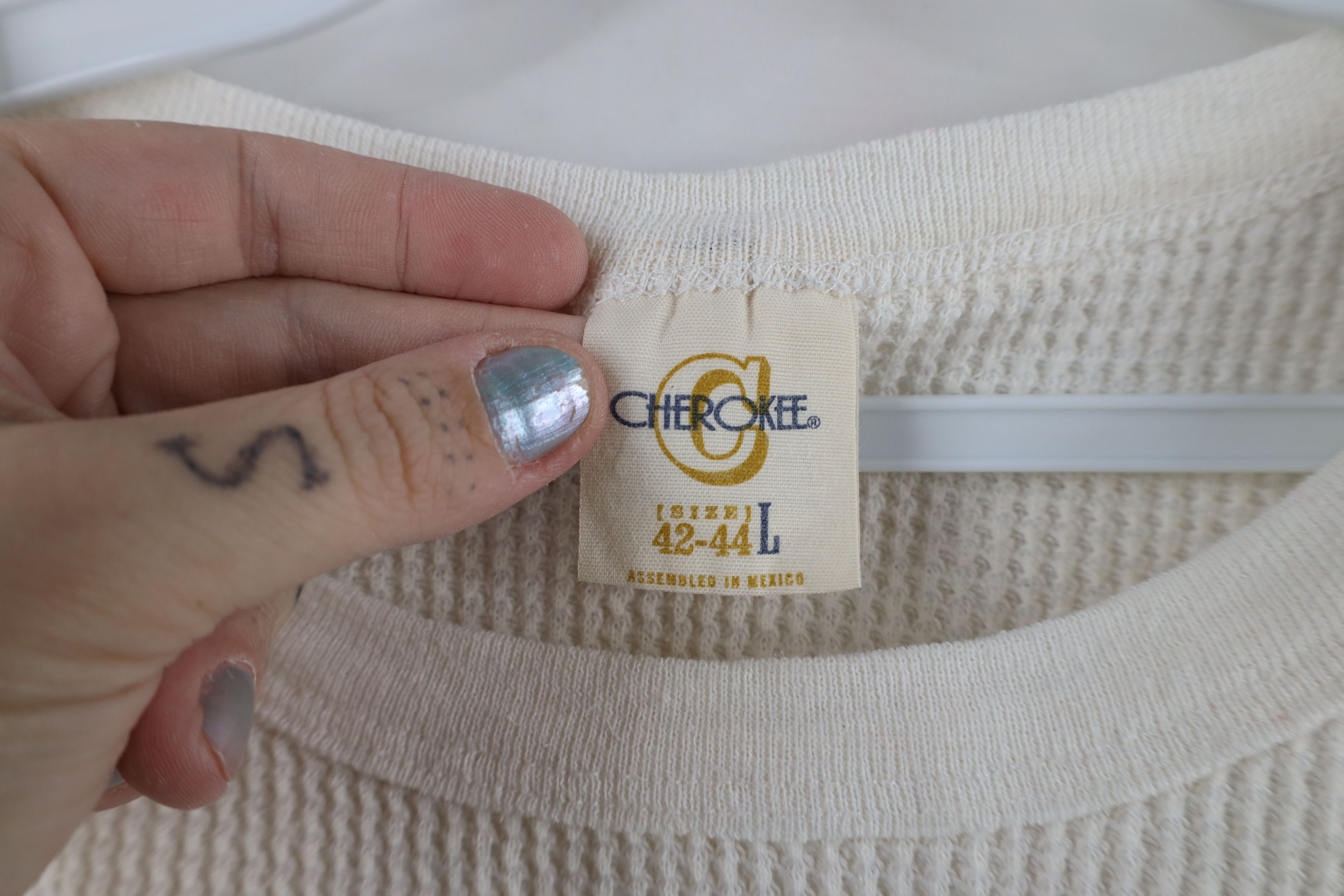 Vintage Vintage 90s Streetwear Waffle Knit Long Sleeve T-Shirt Cream Size US L / EU 52-54 / 3 - 5 Thumbnail