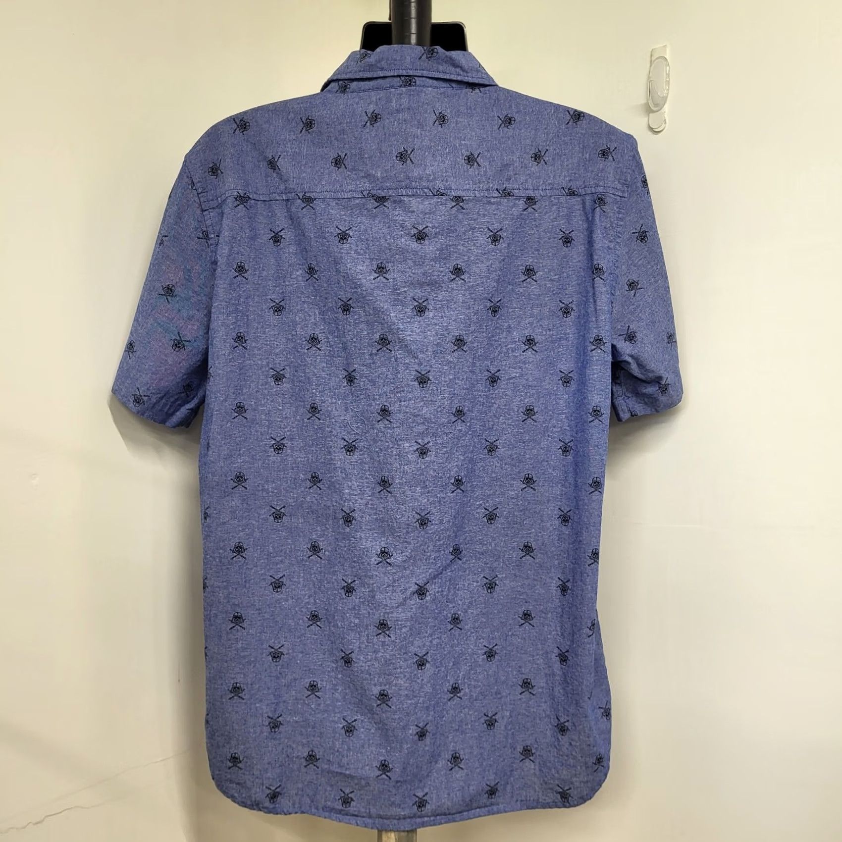 Star Wars VINTAGE Star Wars Shirt Mens XL Blue Button Up Darth Vader All Over Print Comicon Size US XL / EU 56 / 4 - 2 Thumbnail