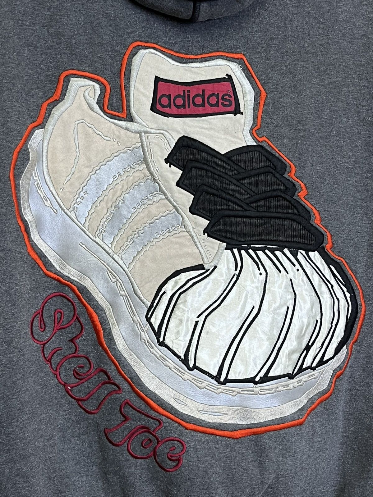 Adidas × RUN DMC VINTAGE 90s ADIDAS SHELL TOE RUN DMC DISTRESSED HOODIES Size US L / EU 52-54 / 3 - 9 Thumbnail